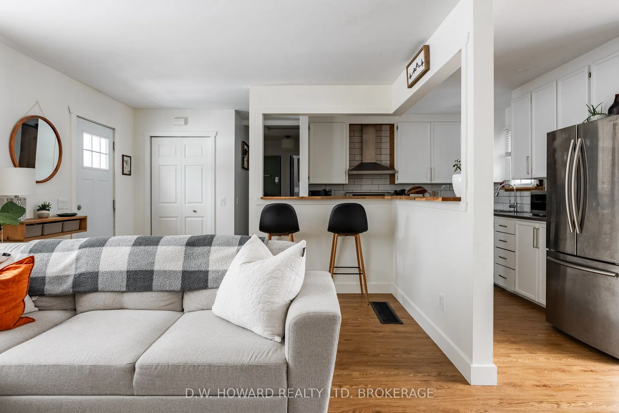 552 Lakeview Road