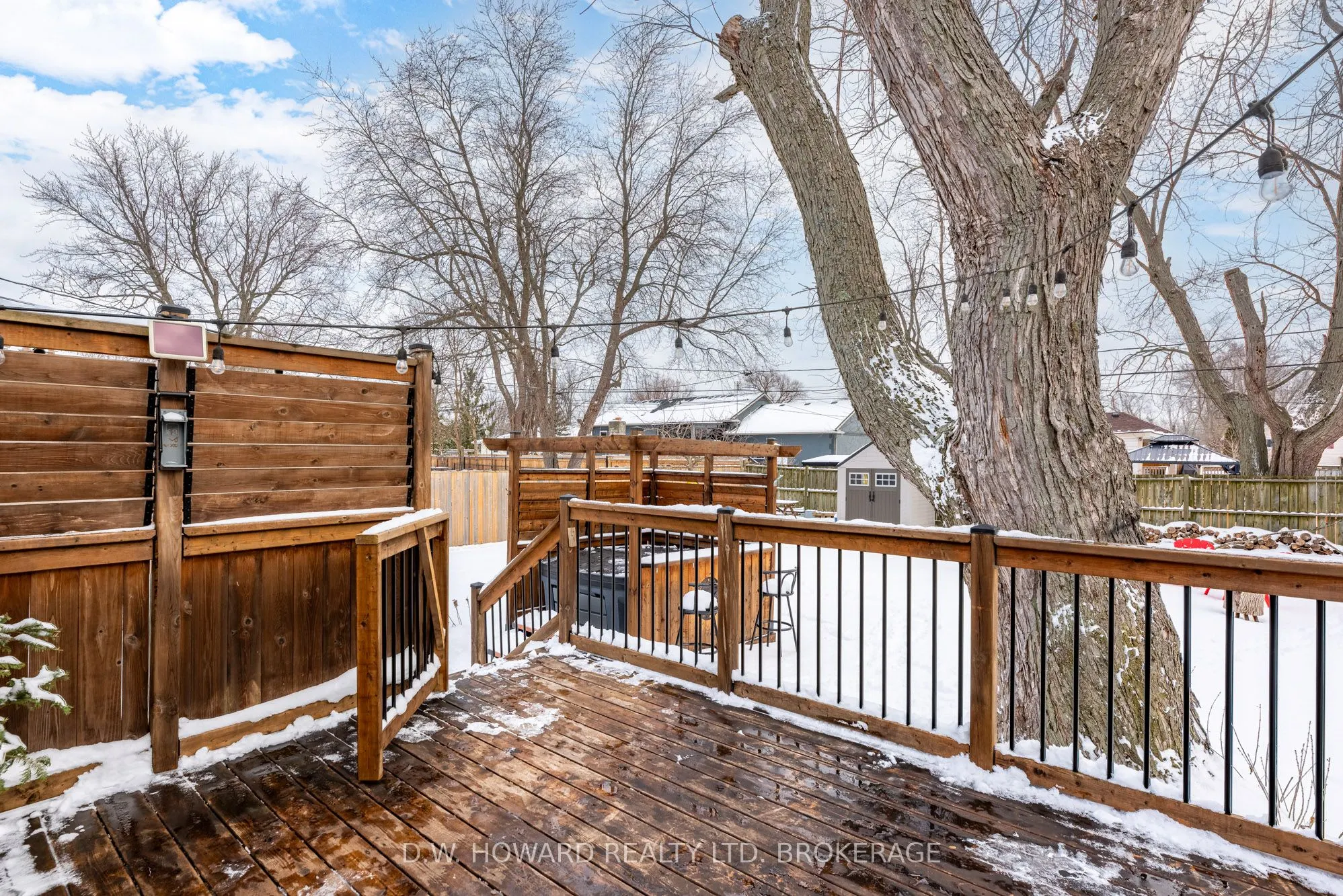 552 Lakeview Road