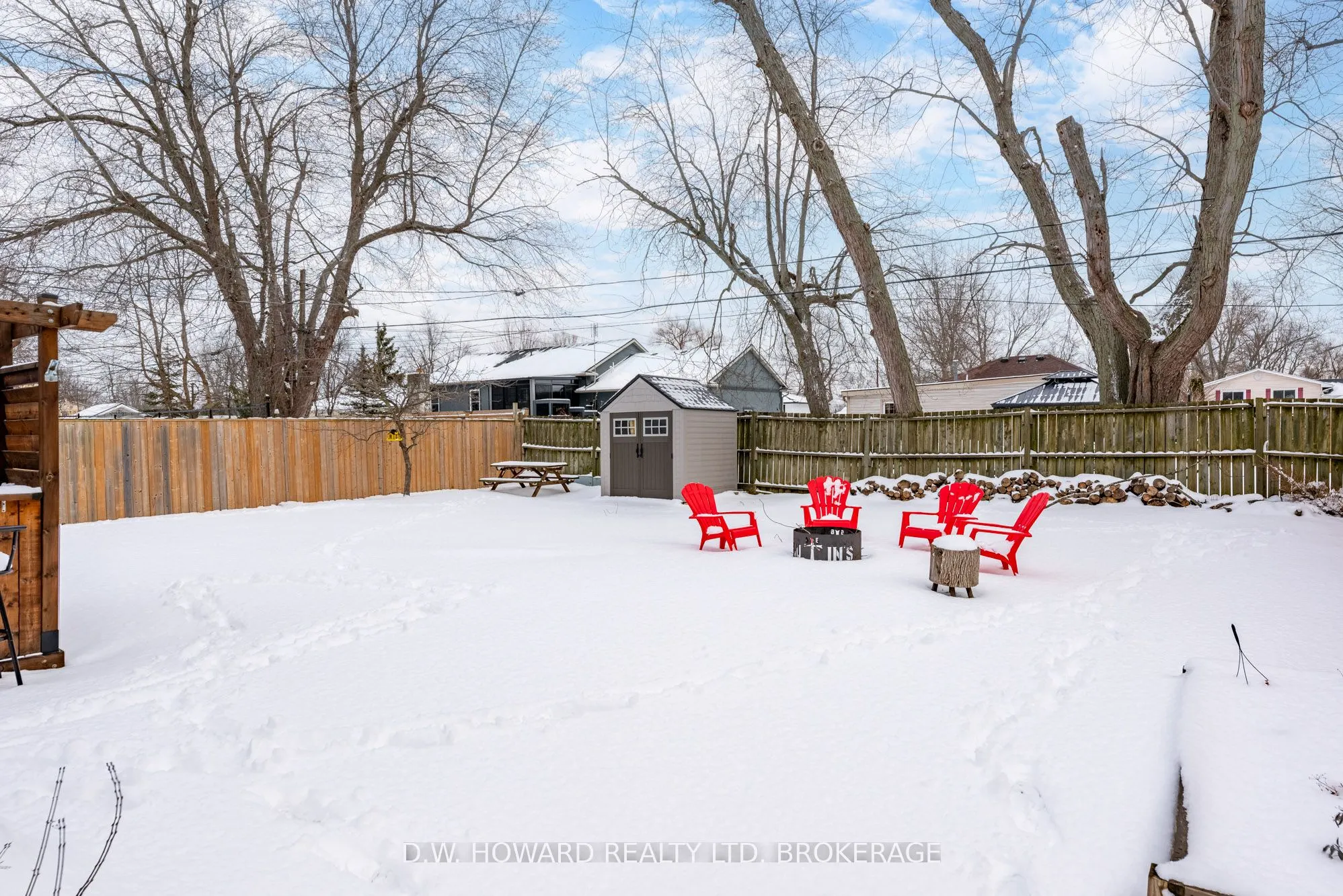 552 Lakeview Road