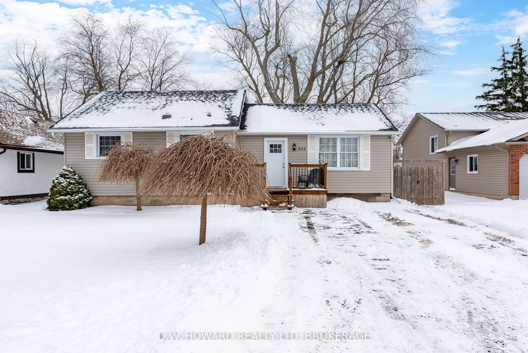 552 Lakeview Road