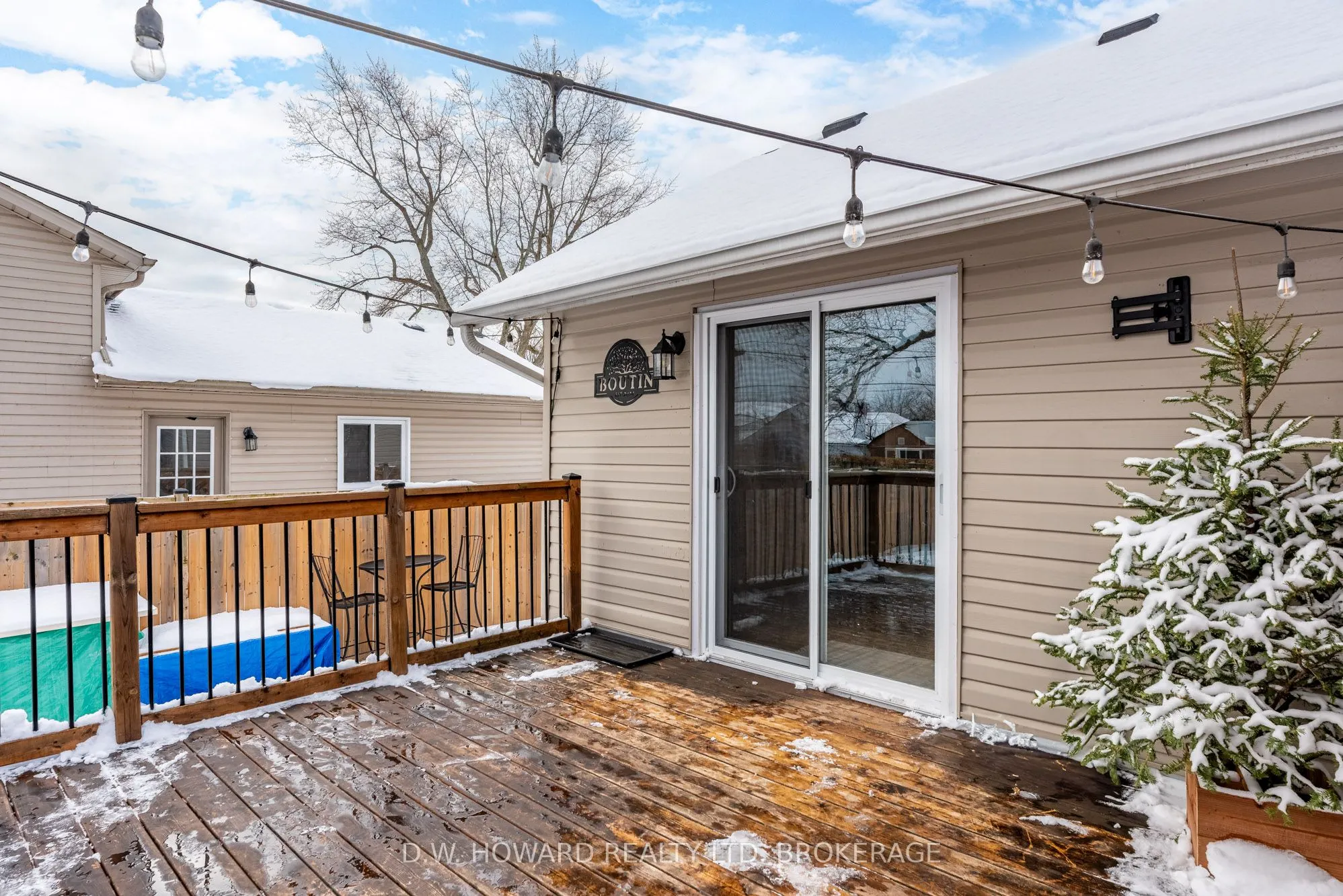 552 Lakeview Road