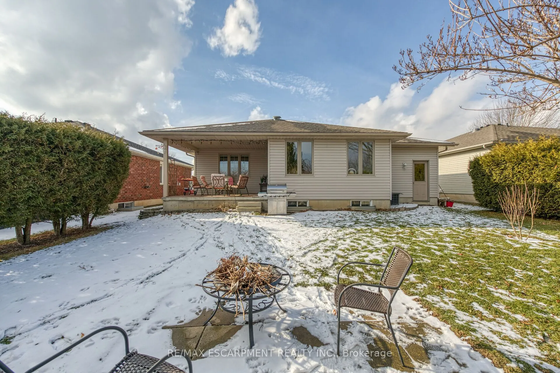 12 Schneider Drive