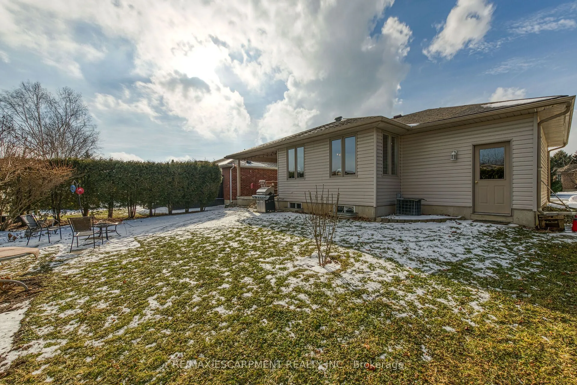12 Schneider Drive