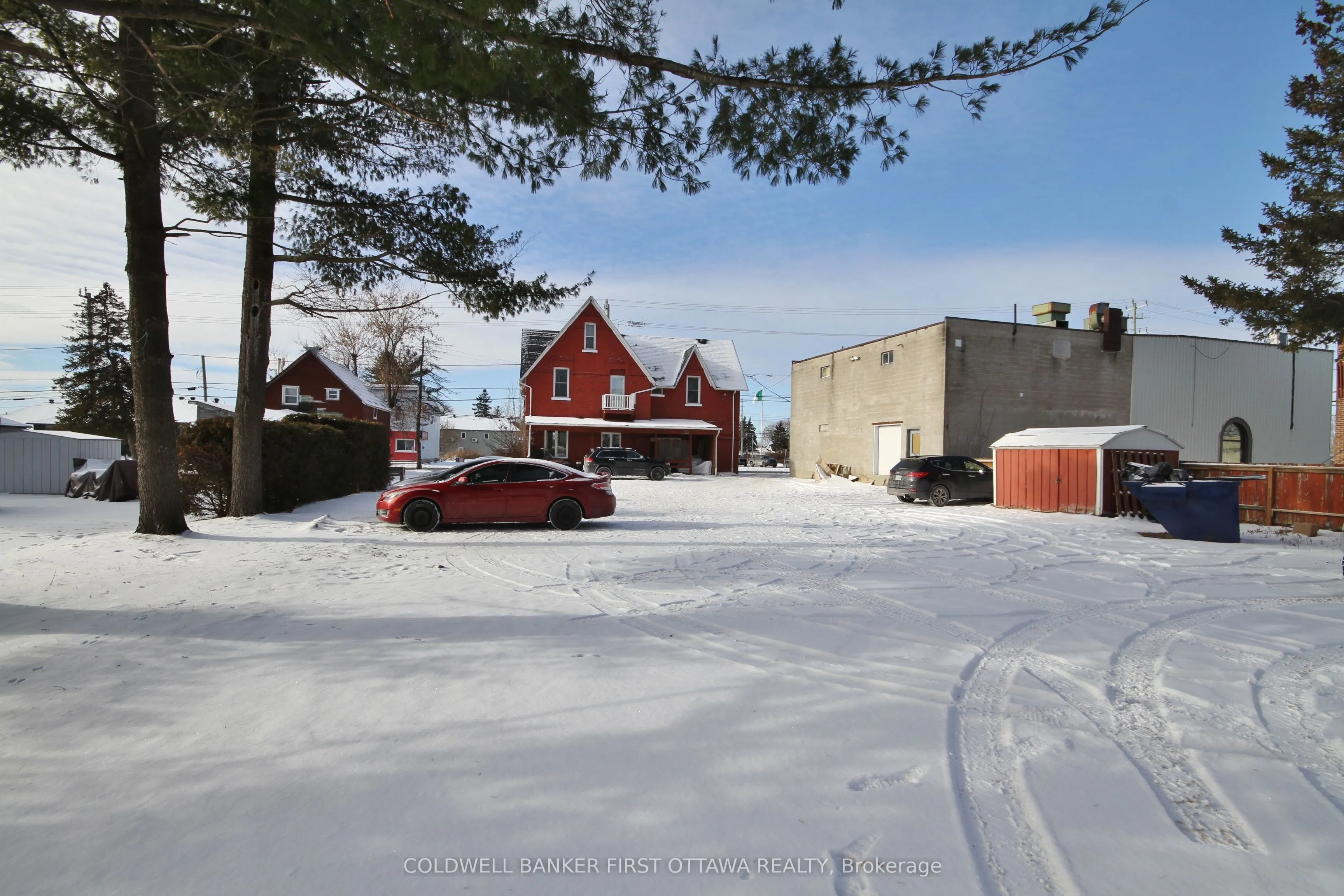 866 Notre Dame Street