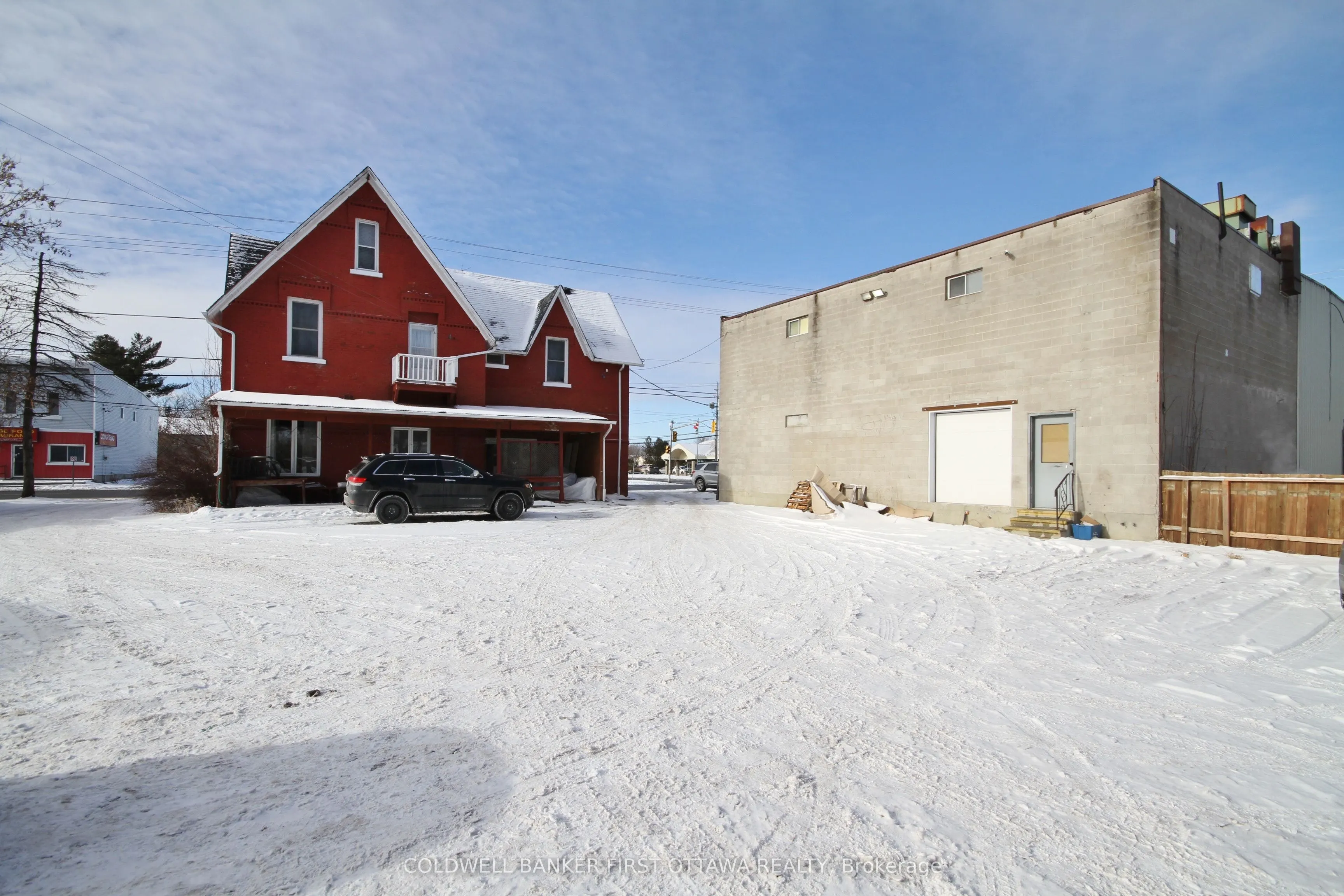 866 Notre Dame Street