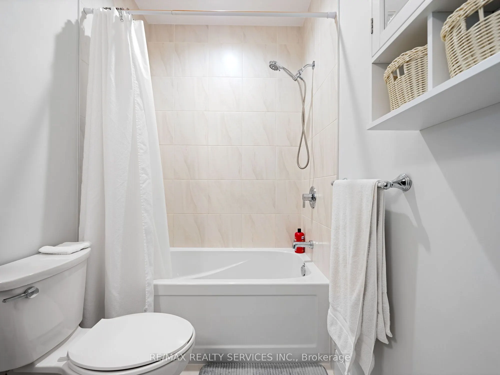 1 Redfern Avenue, #416