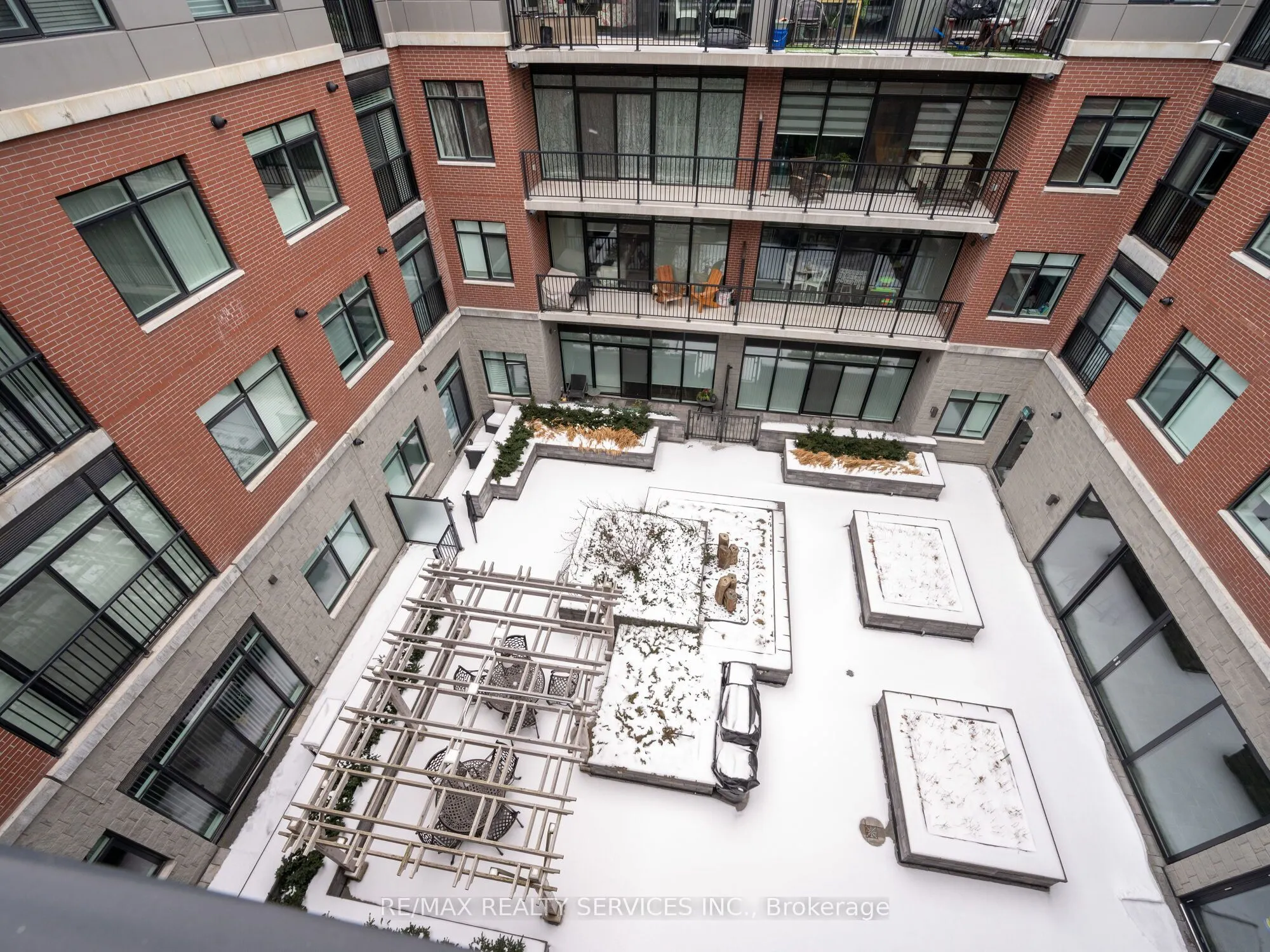 1 Redfern Avenue, #416
