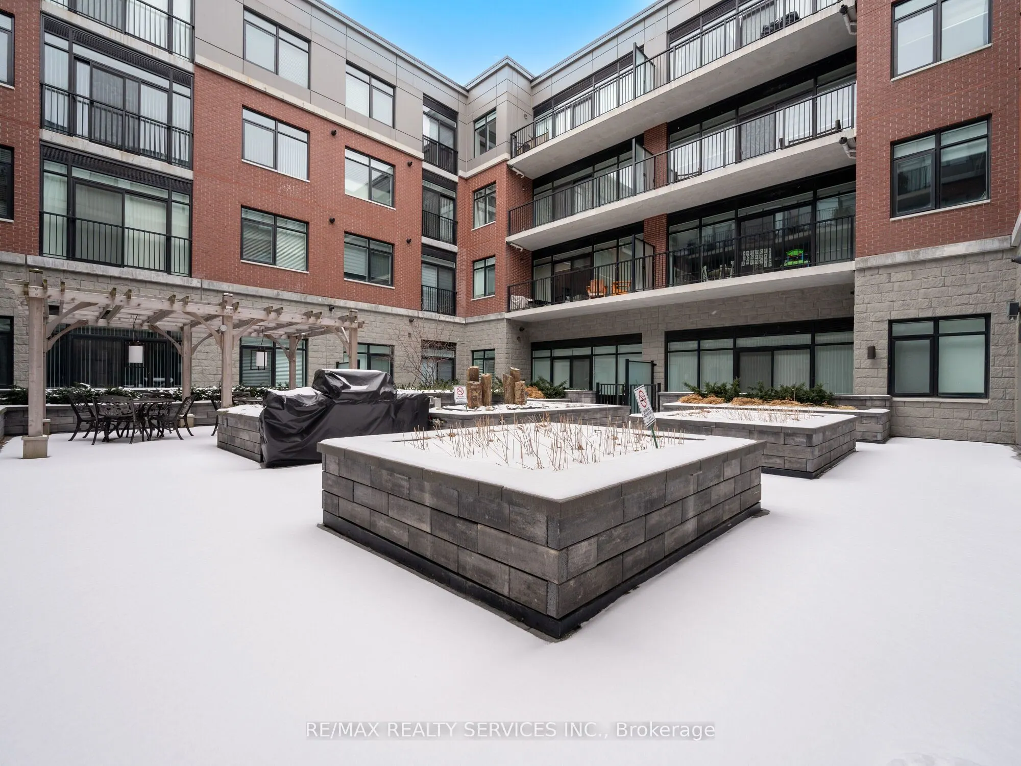 1 Redfern Avenue, #416