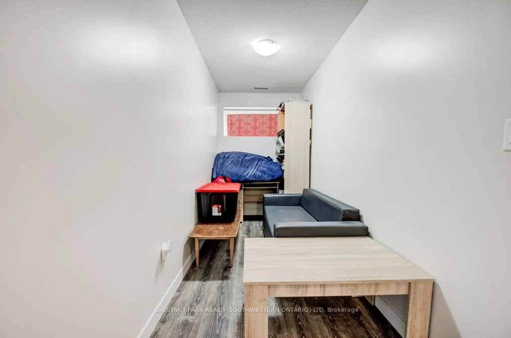 338 Albert Street #114