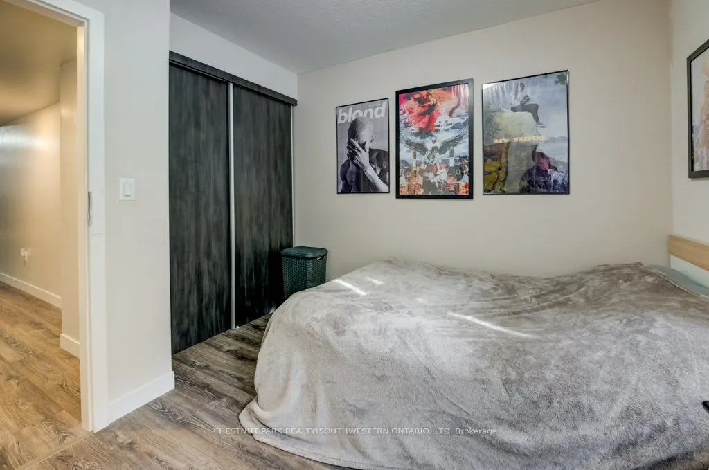 338 Albert Street #114