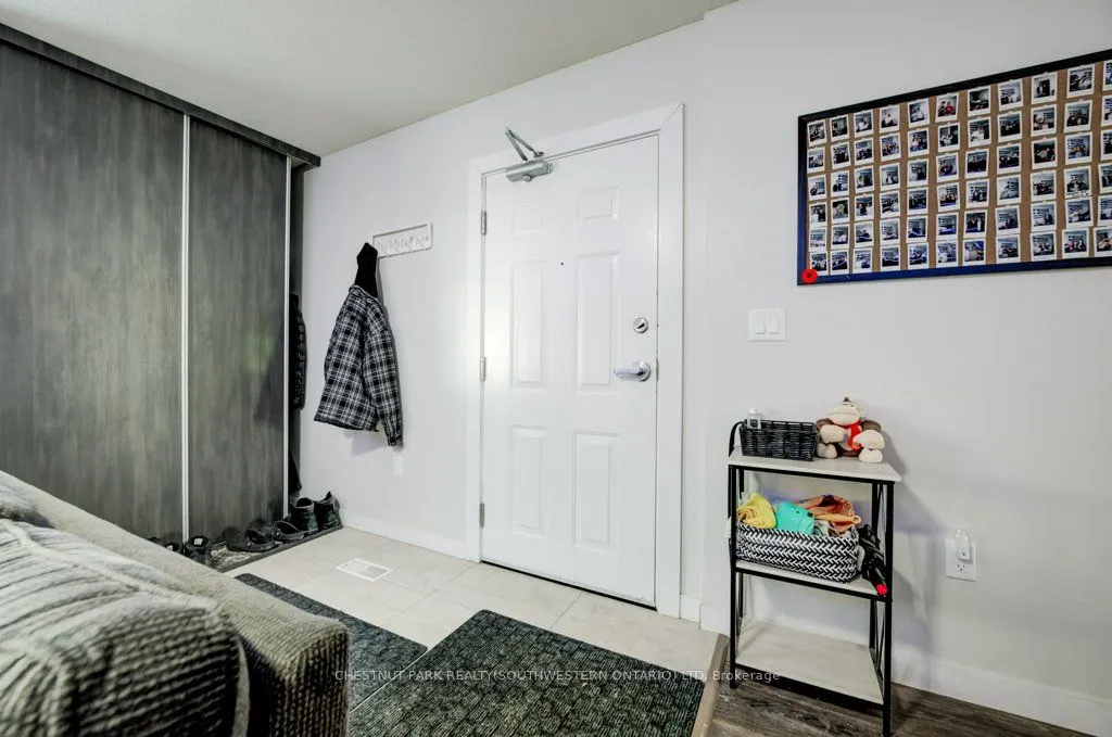 338 Albert Street #114