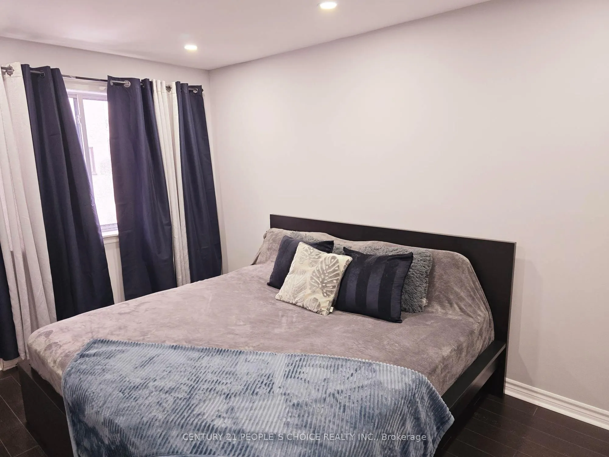 1016 Falgarwood Drive, #40