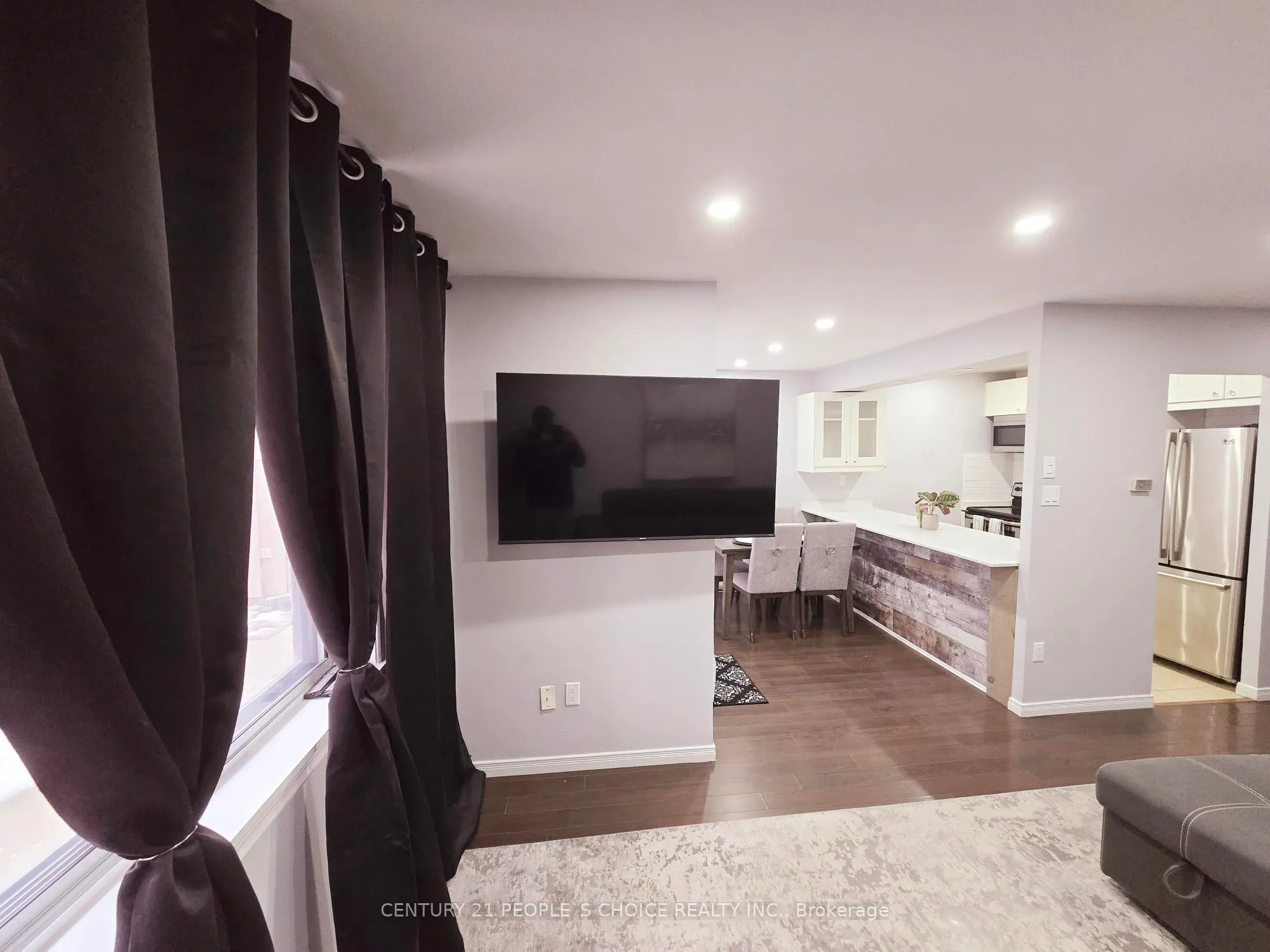 1016 Falgarwood Drive, #40