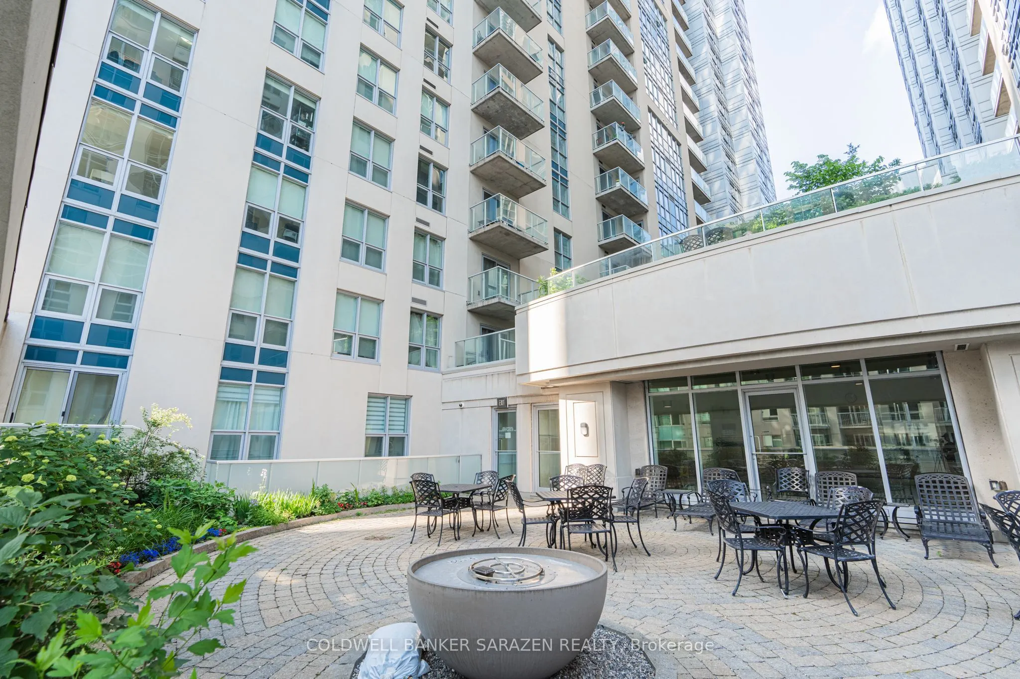 195 Besserer Street, #601