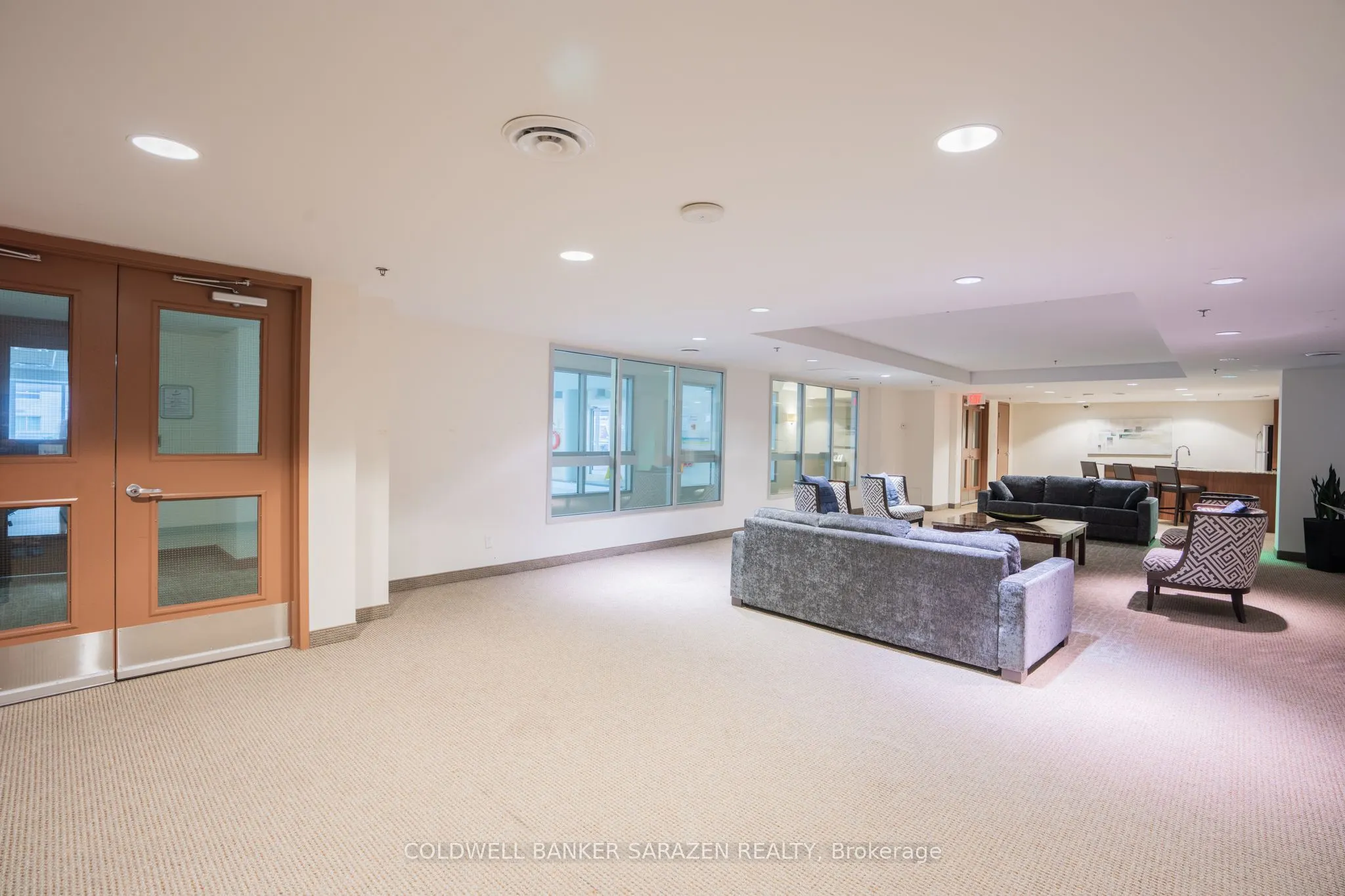 195 Besserer Street, #601