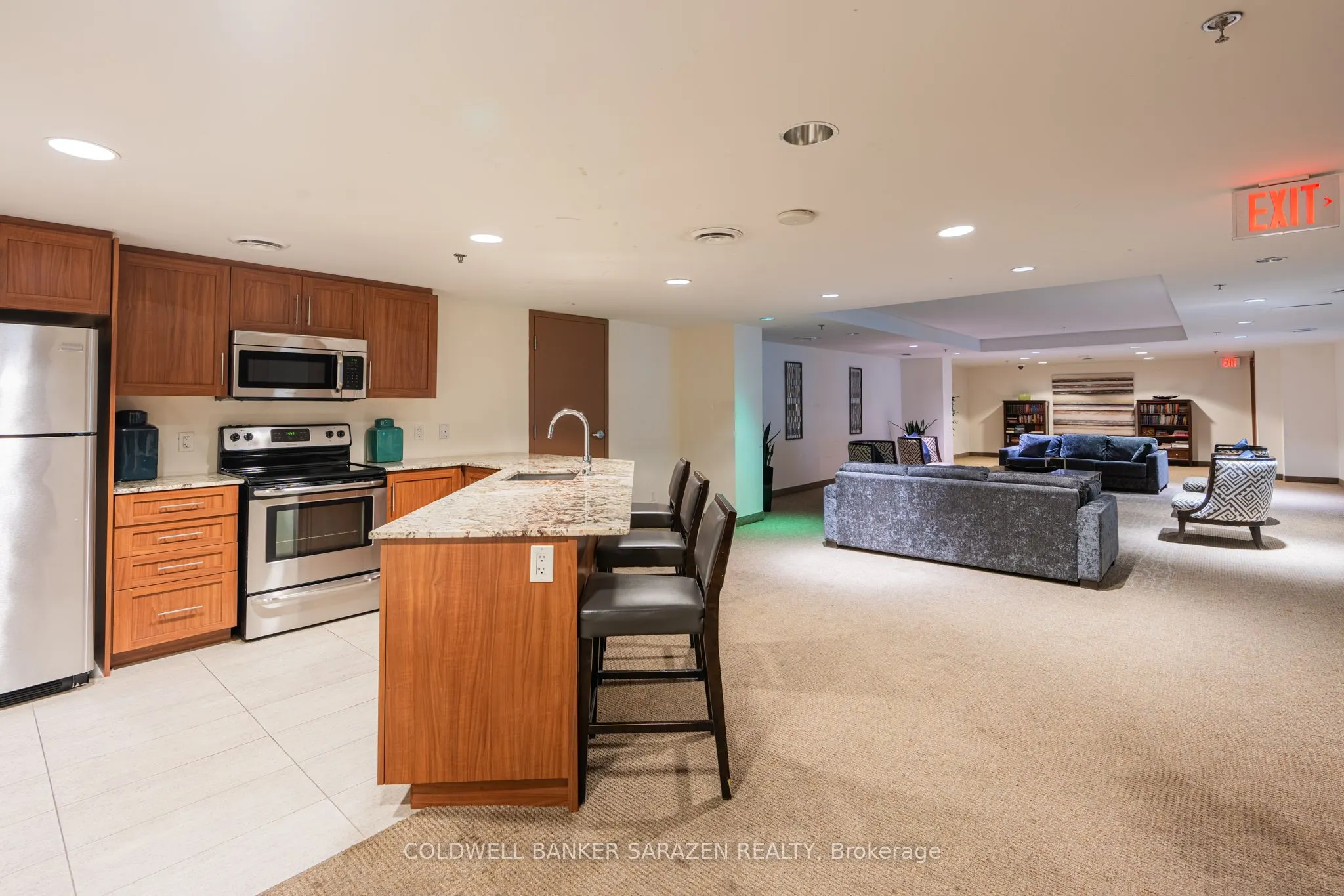 195 Besserer Street, #601