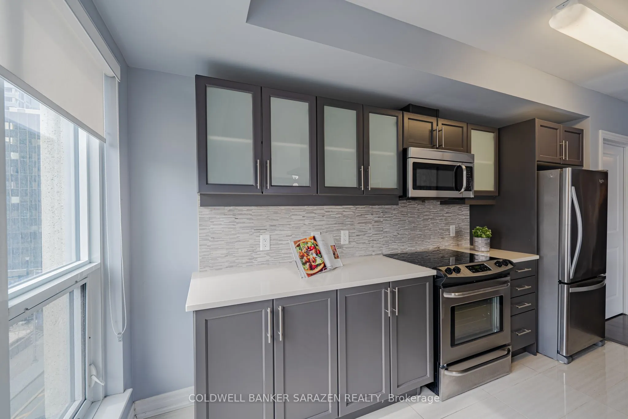 195 Besserer Street, #601