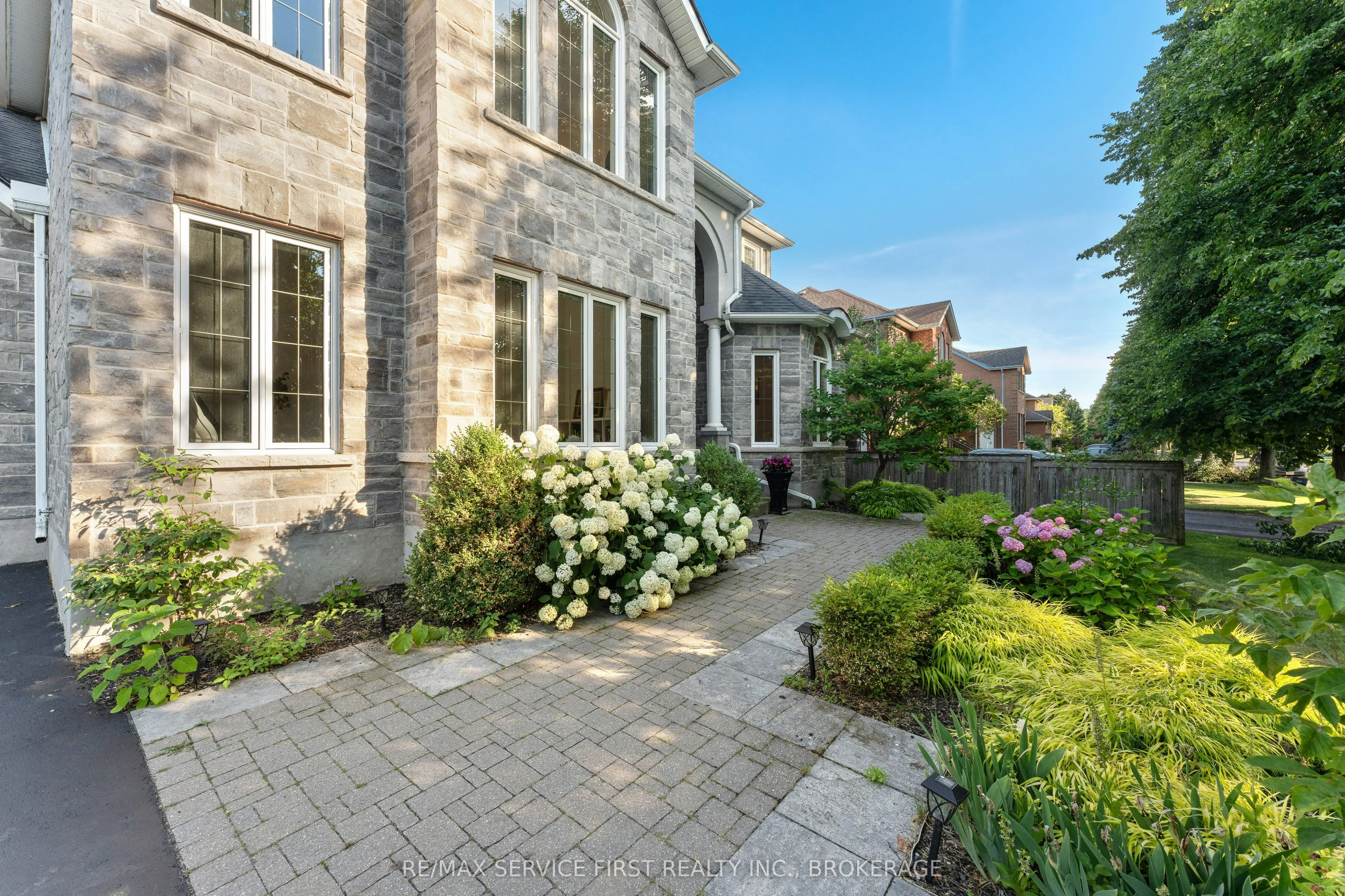 81 Kenwoods Circle
