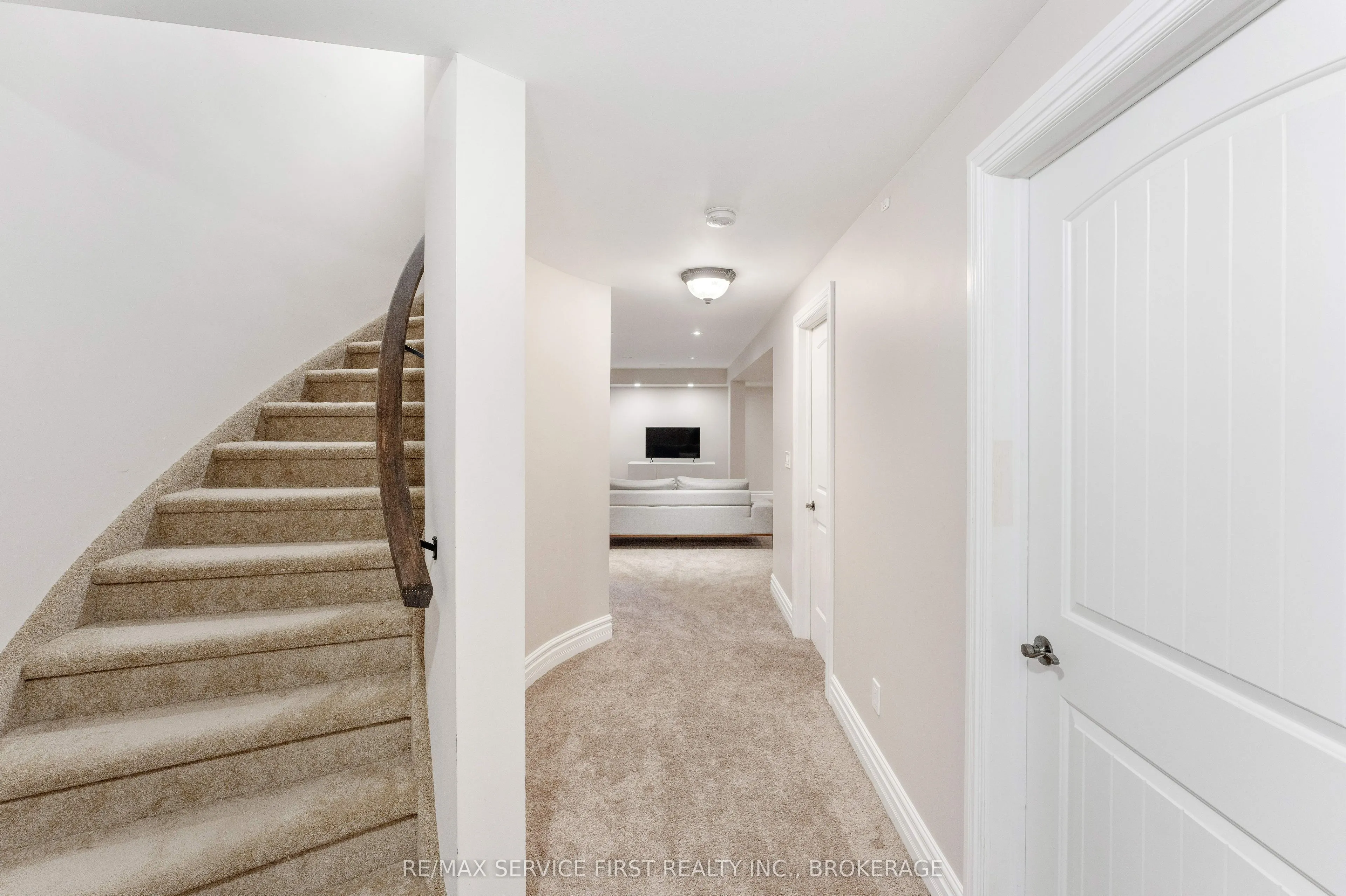 81 Kenwoods Circle