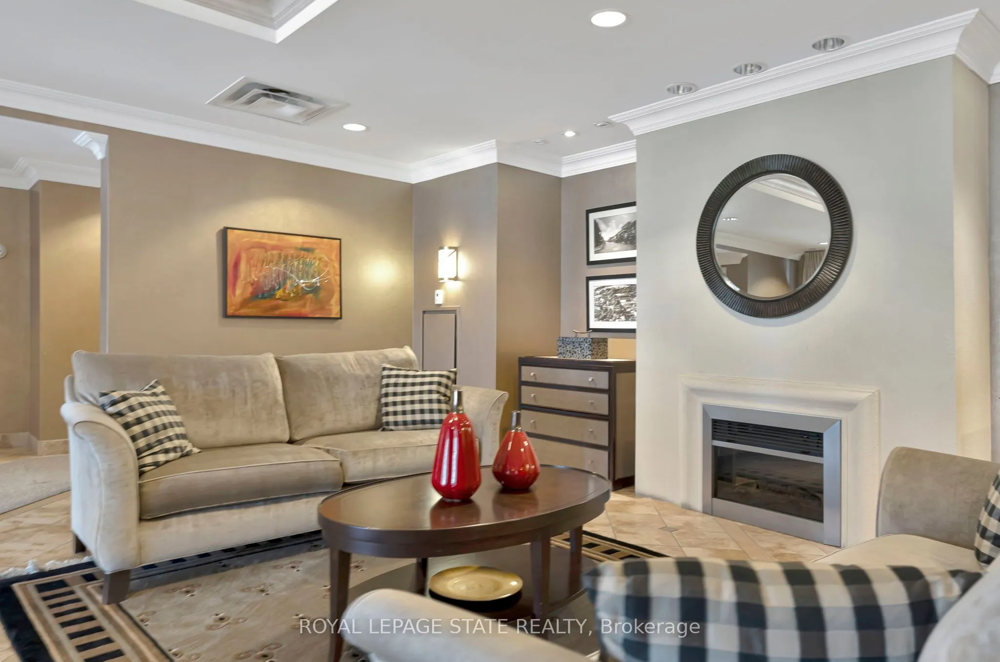 4000 Creekside Drive, #203