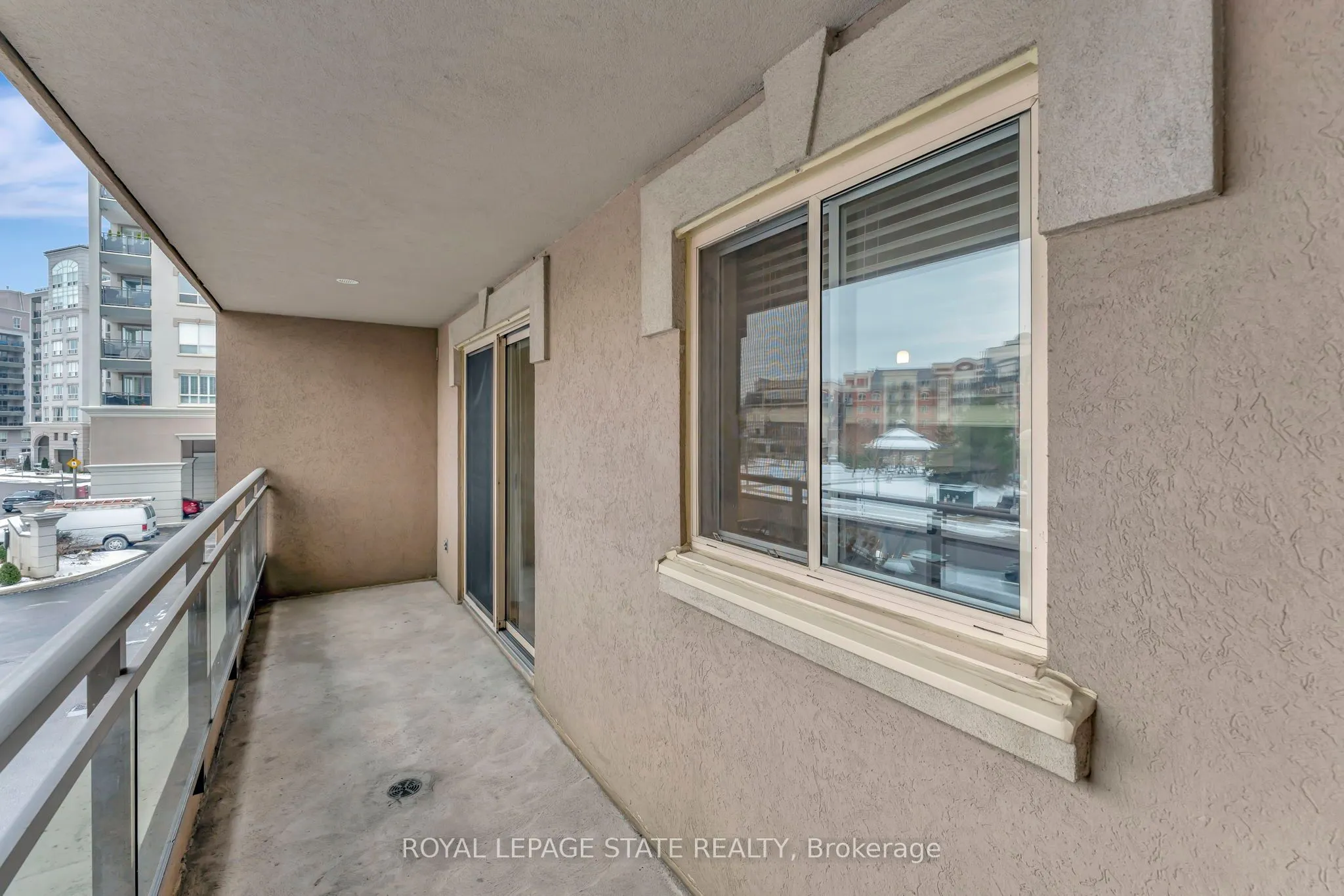 4000 Creekside Drive, #203