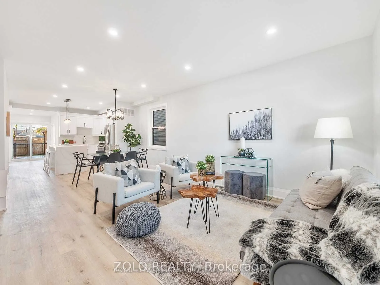 28 Albemarle Street