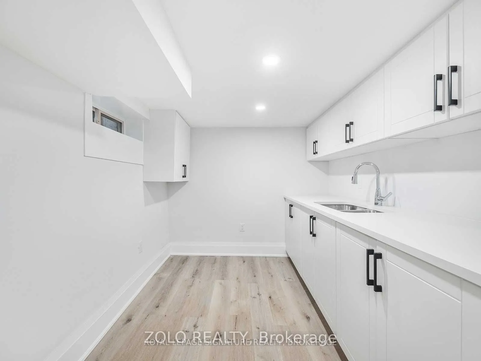 28 Albemarle Street