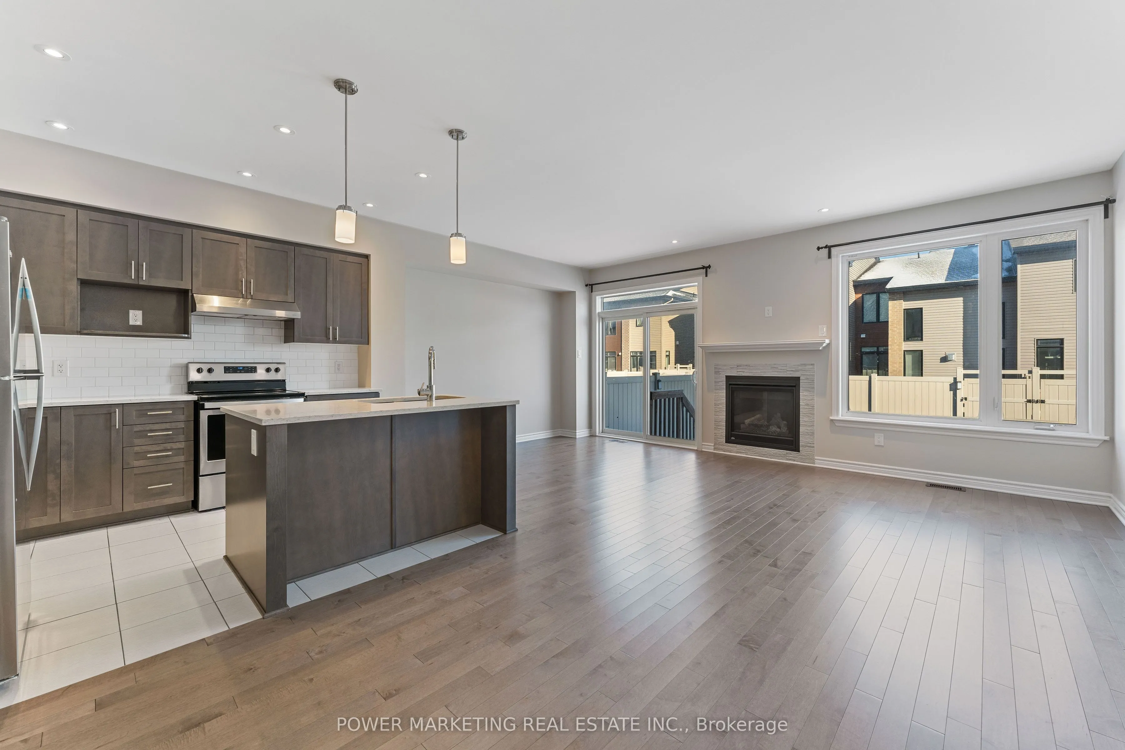 544 Triangle Street