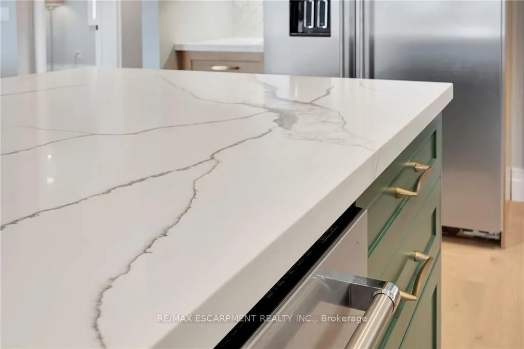 3 Clover Lane