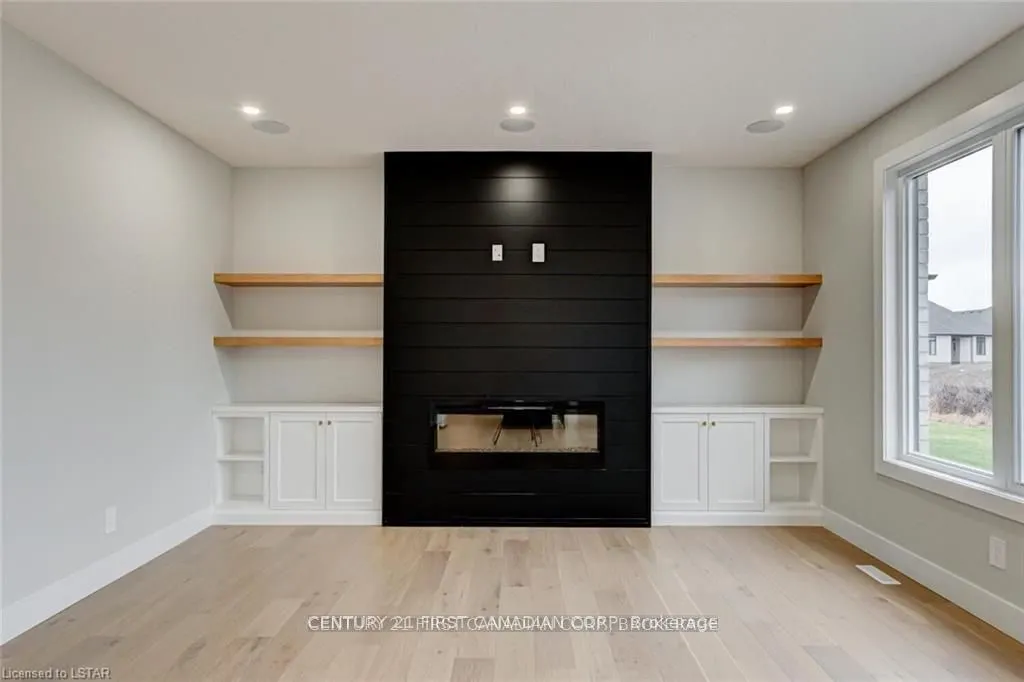 129 ASPEN Circle