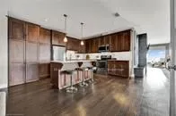 223 Erb Street W, #808
