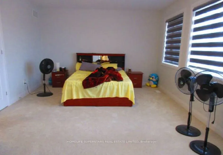 795 QUEENSTON Boulevard