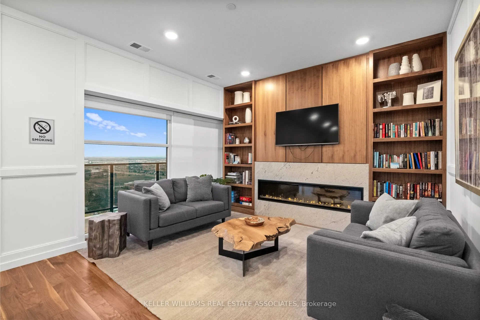 1880 Gordon Street #1304