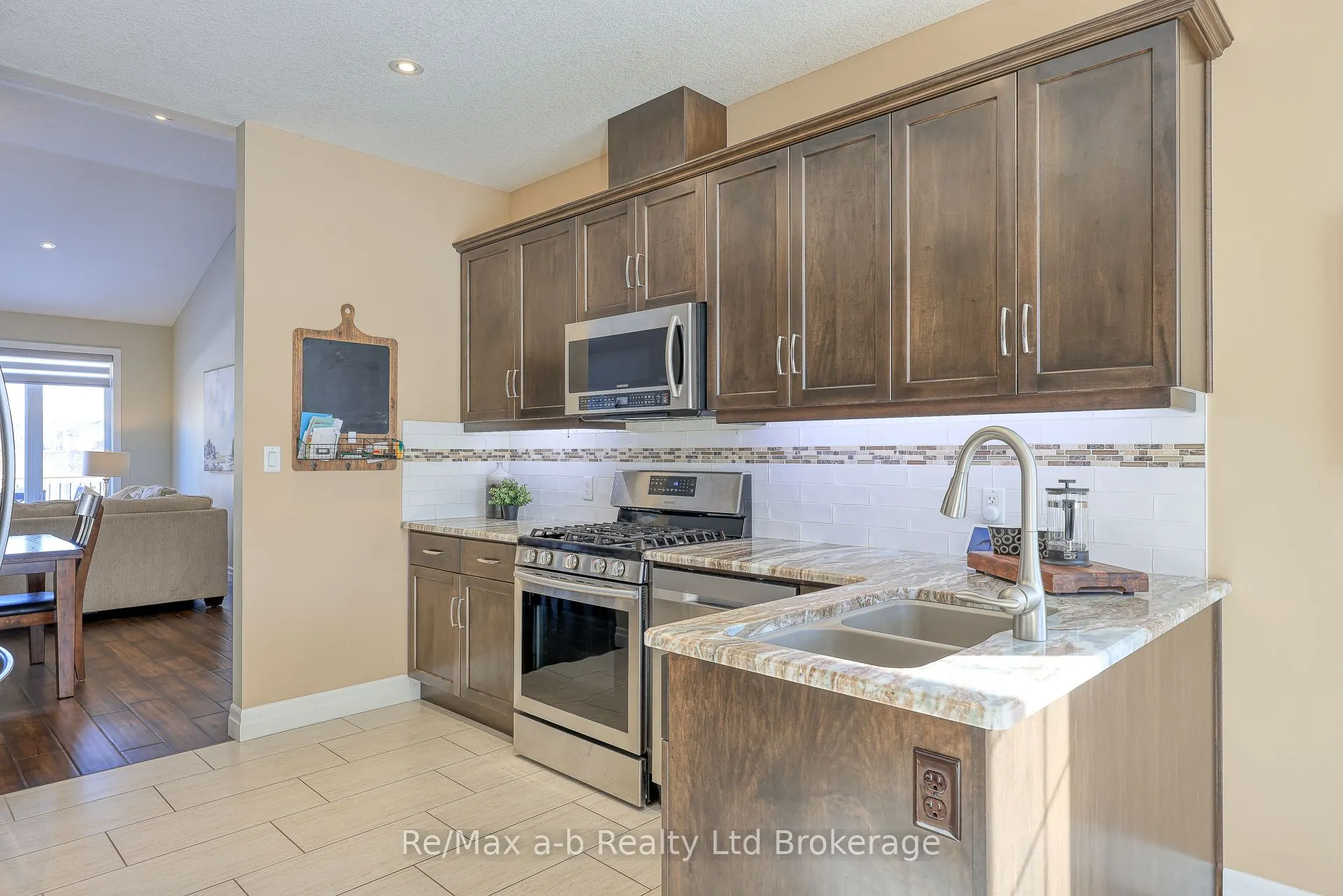 247 Munnoch Boulevard #24