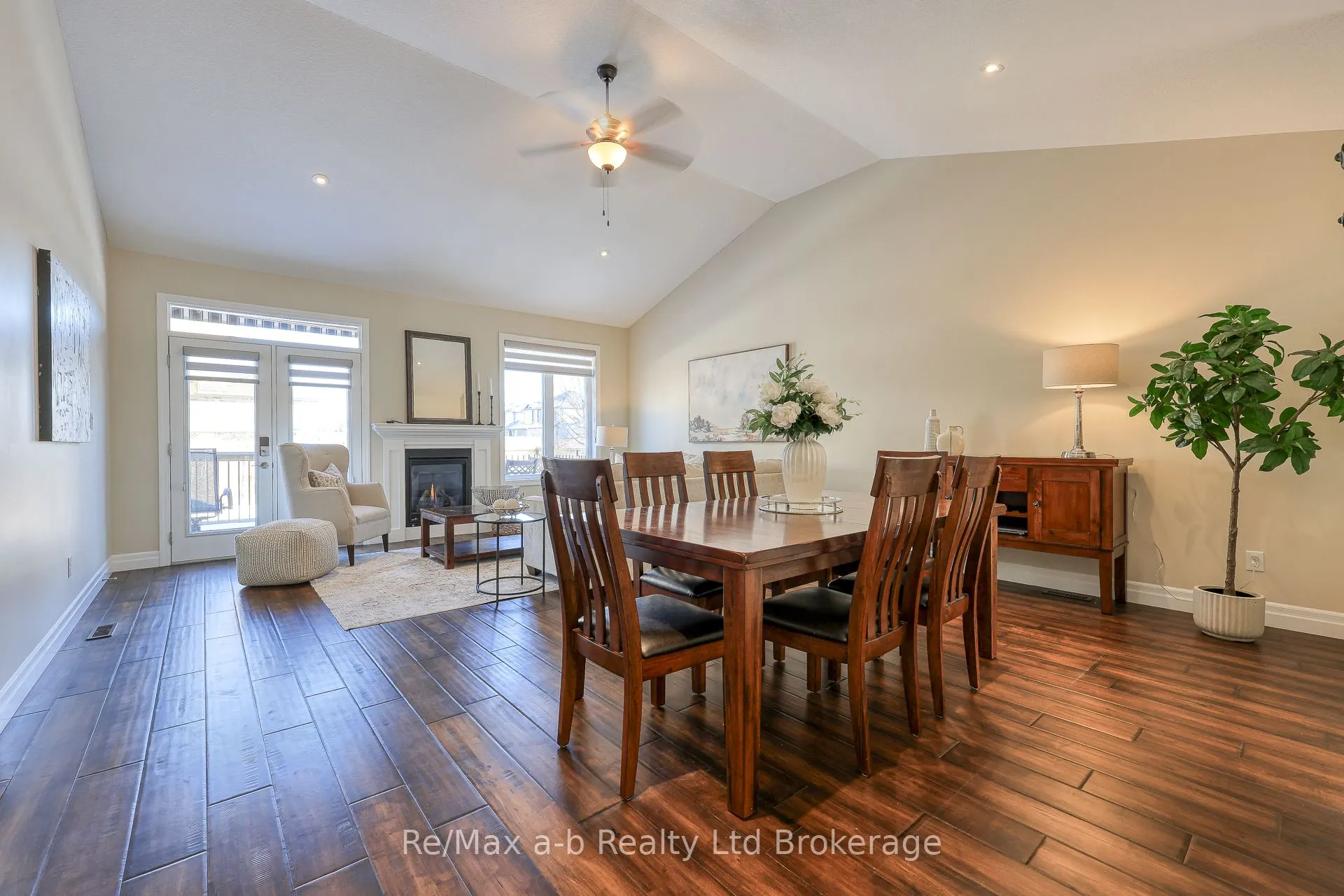 247 Munnoch Boulevard #24