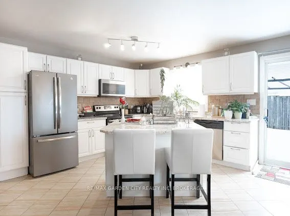 7370 Monastery Drive, #4