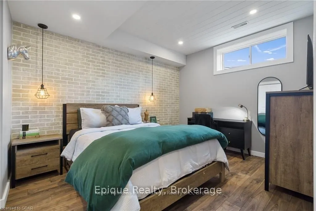 125 Crewson Court