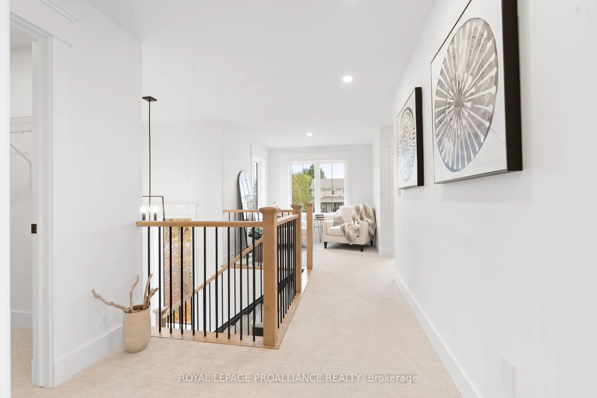 4 Hollingsworth Street