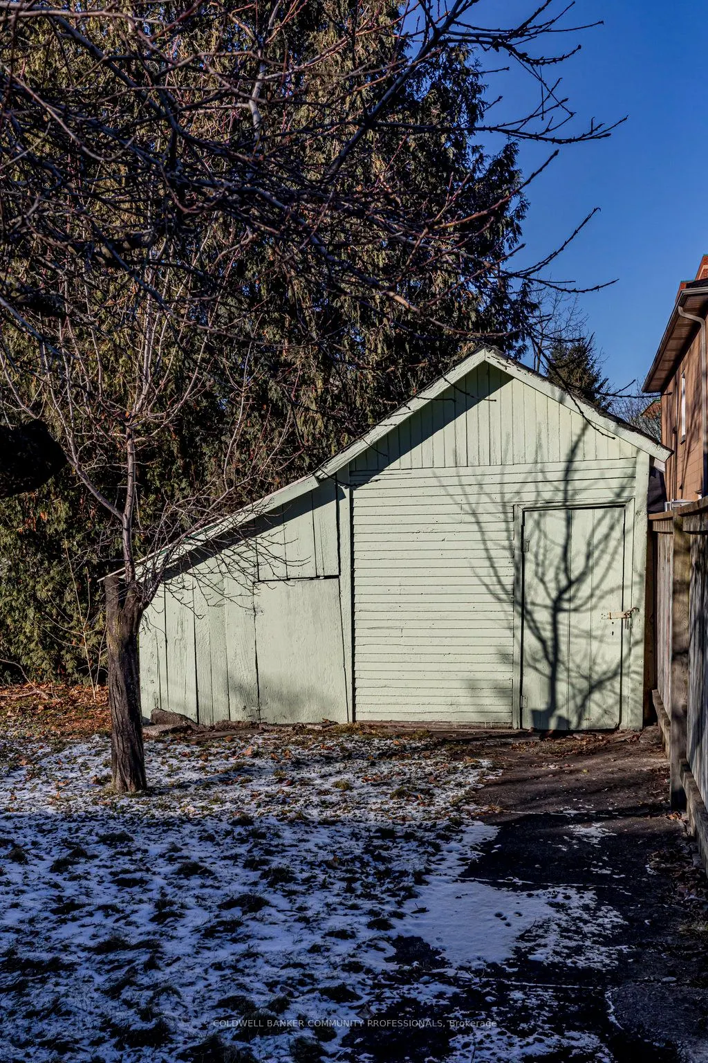 16 Elm Avenue