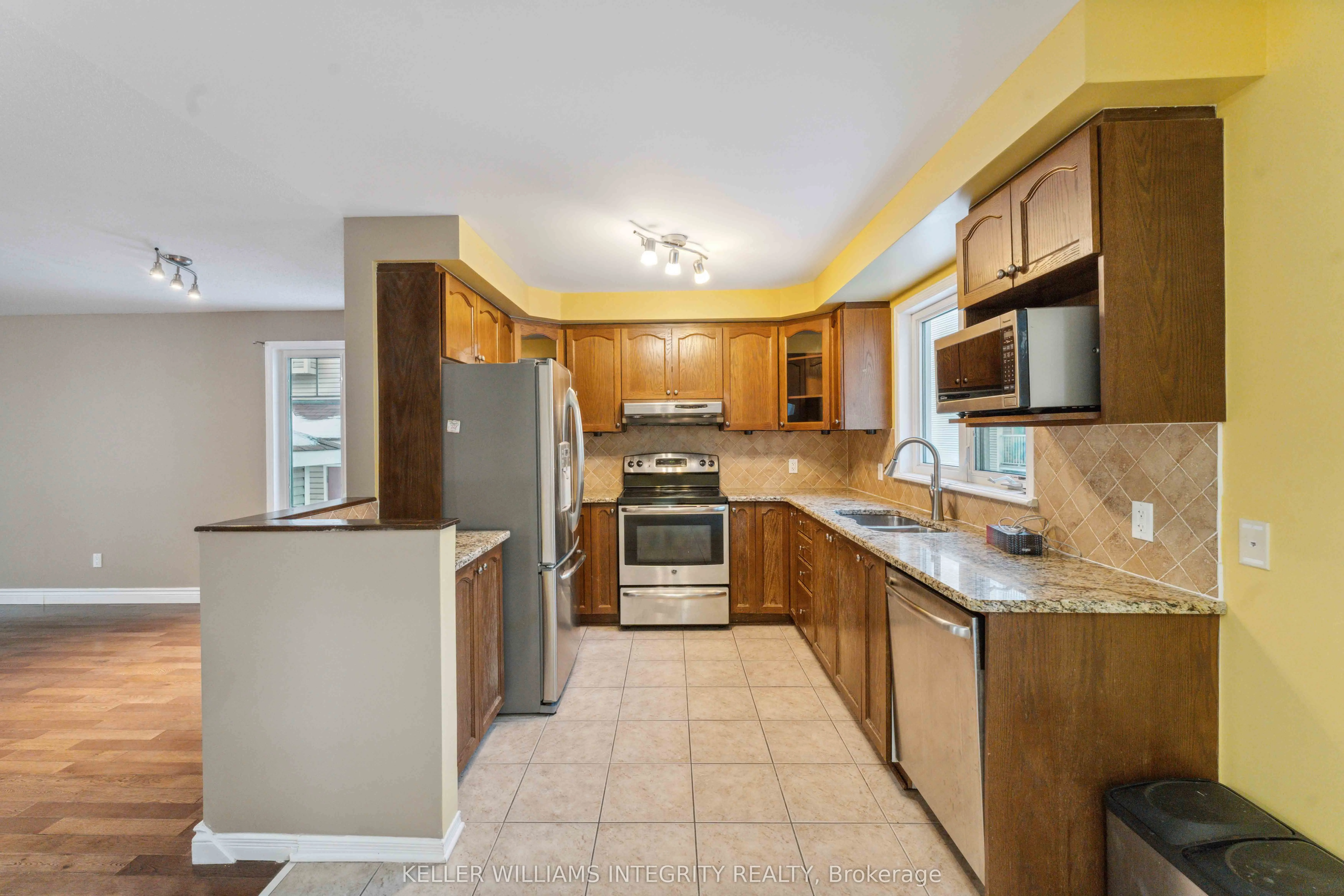 562 Reardon, #9