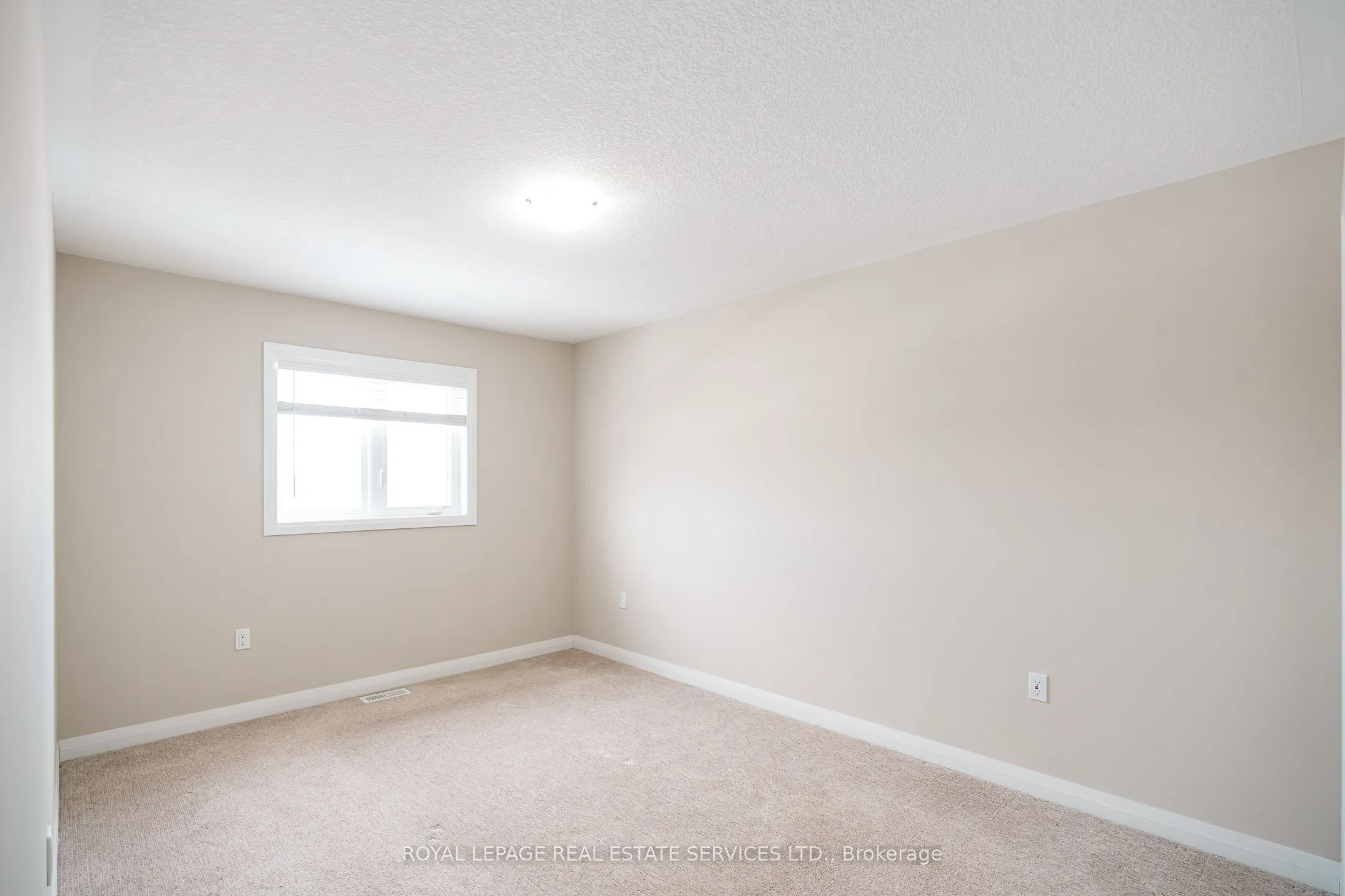 116 Laguna Village Crescent