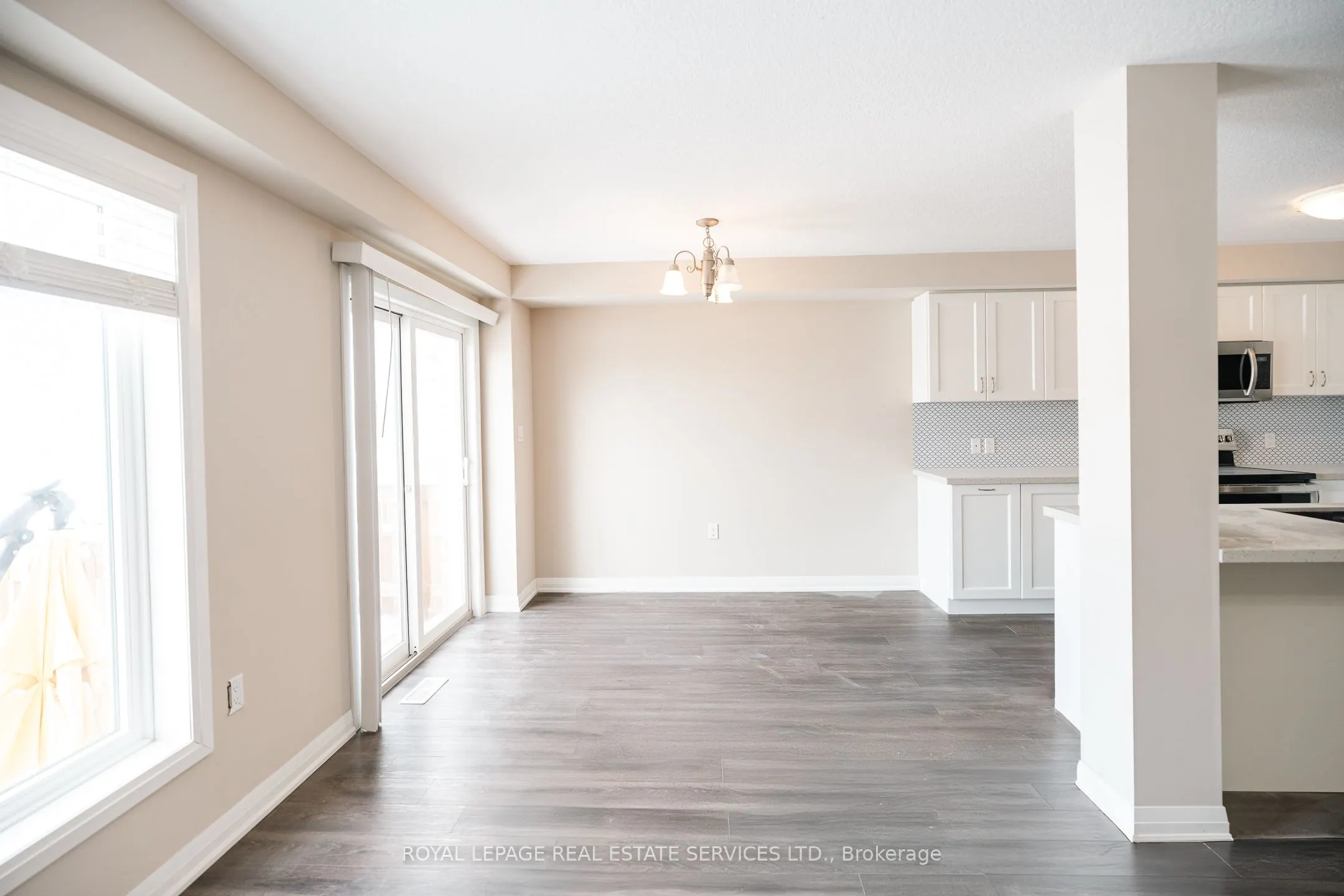 116 Laguna Village Crescent