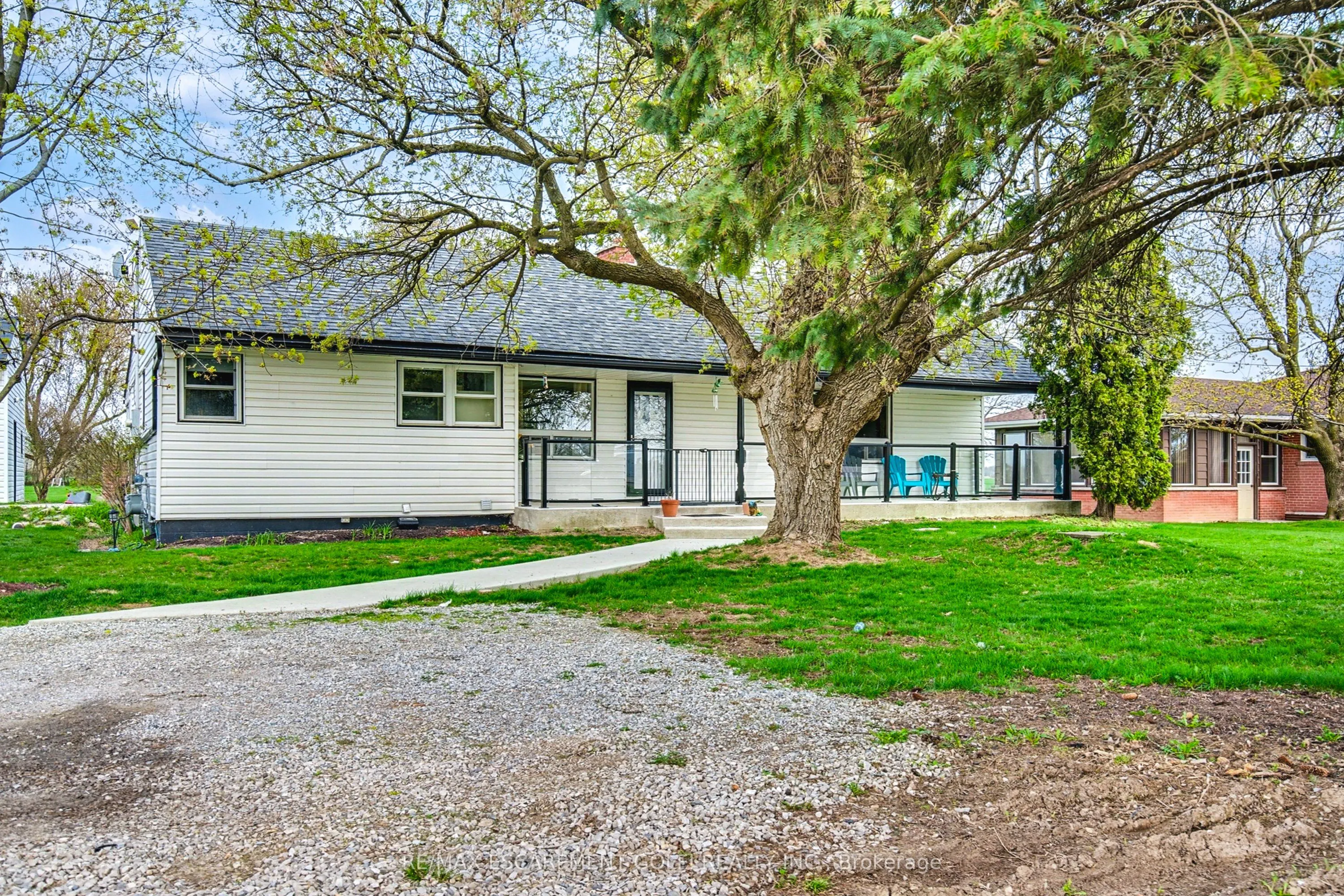 797 Highway 6