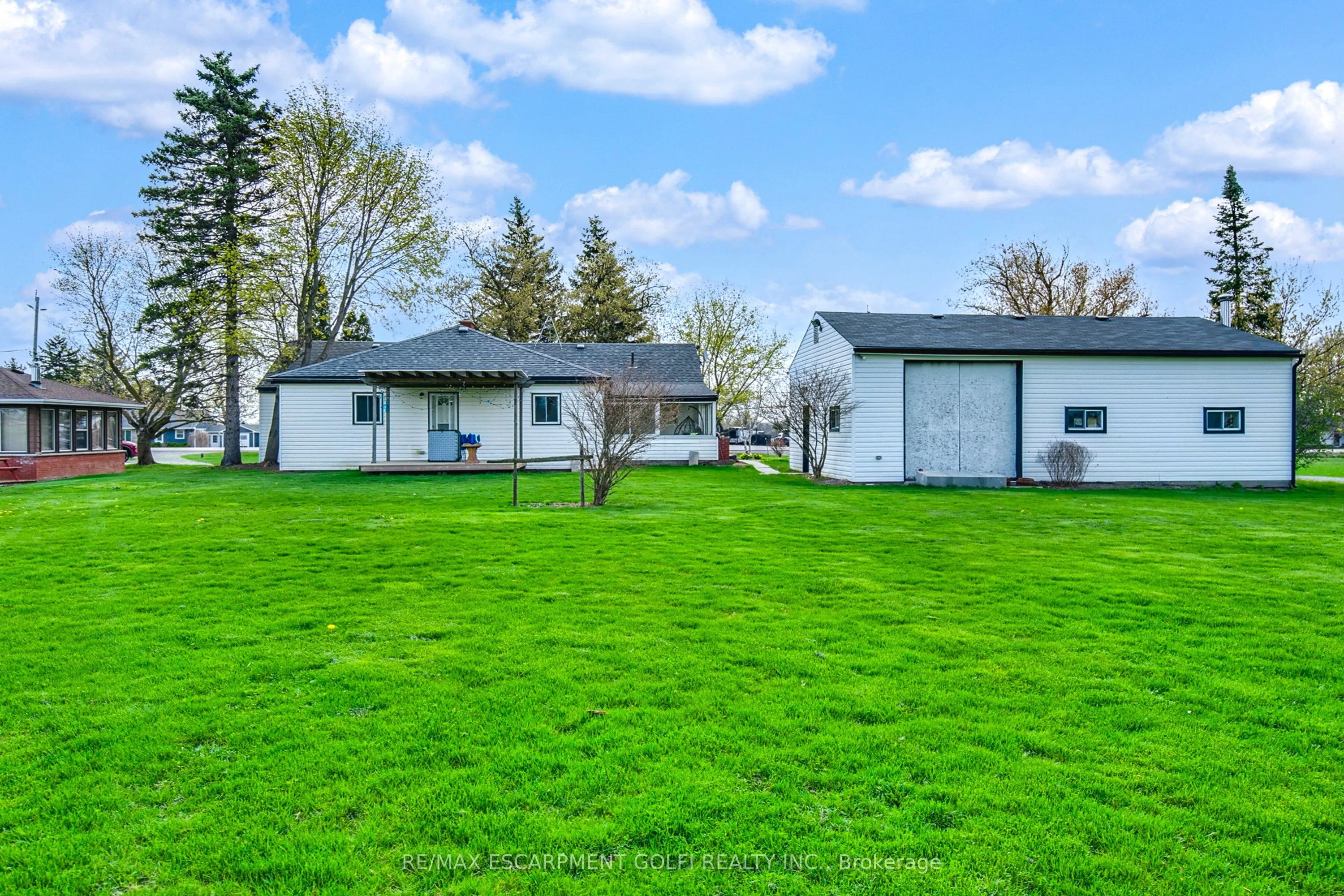 797 Highway 6
