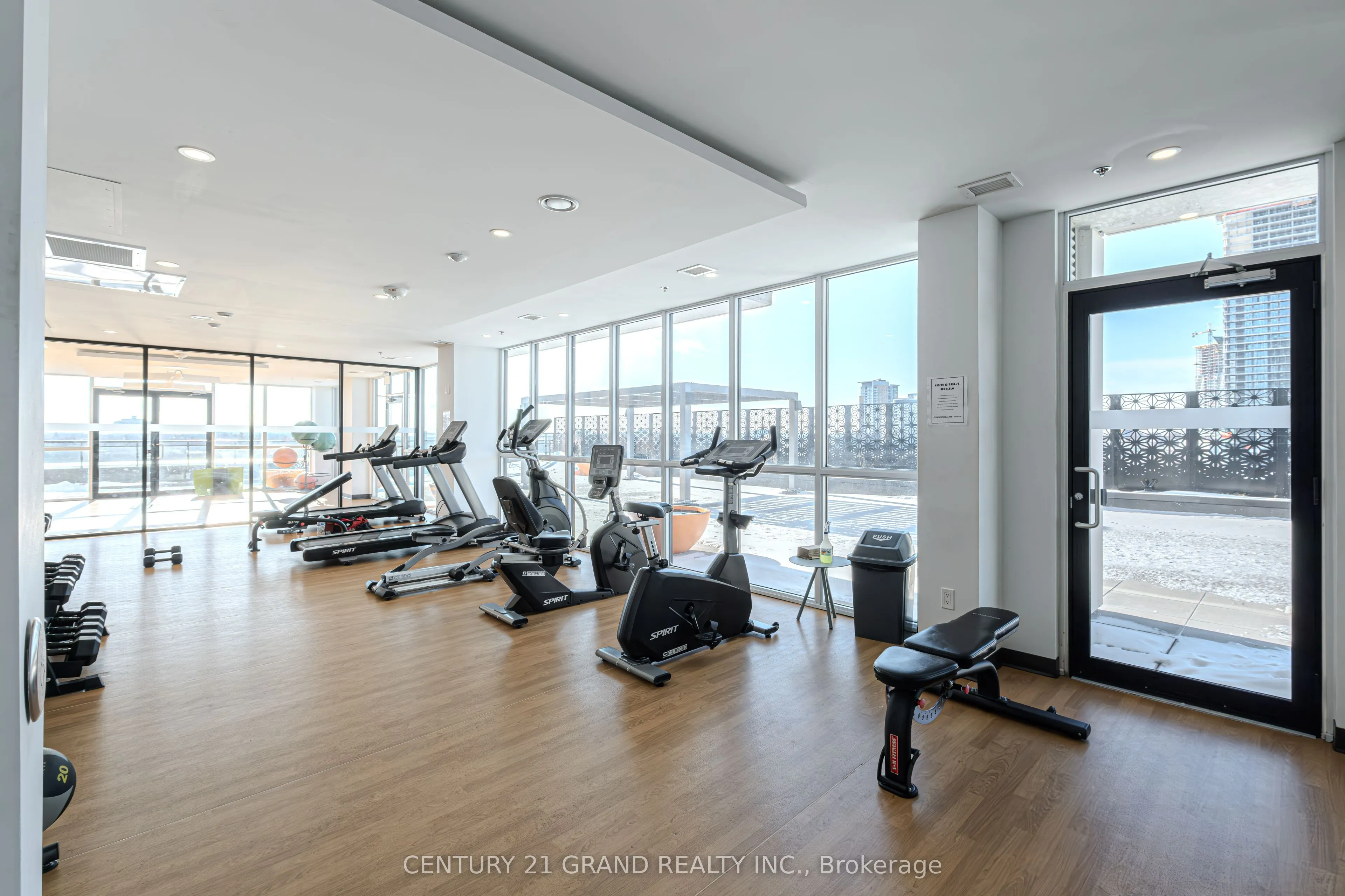 60 Charles Street W, #503