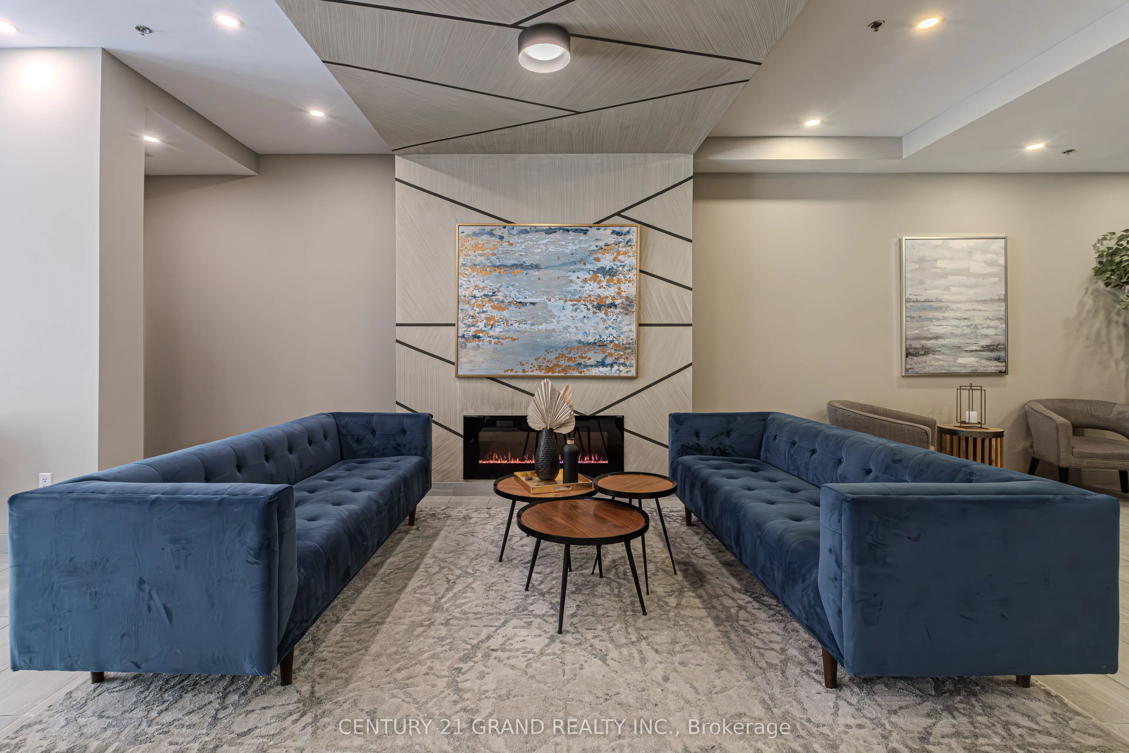 60 Charles Street W, #503