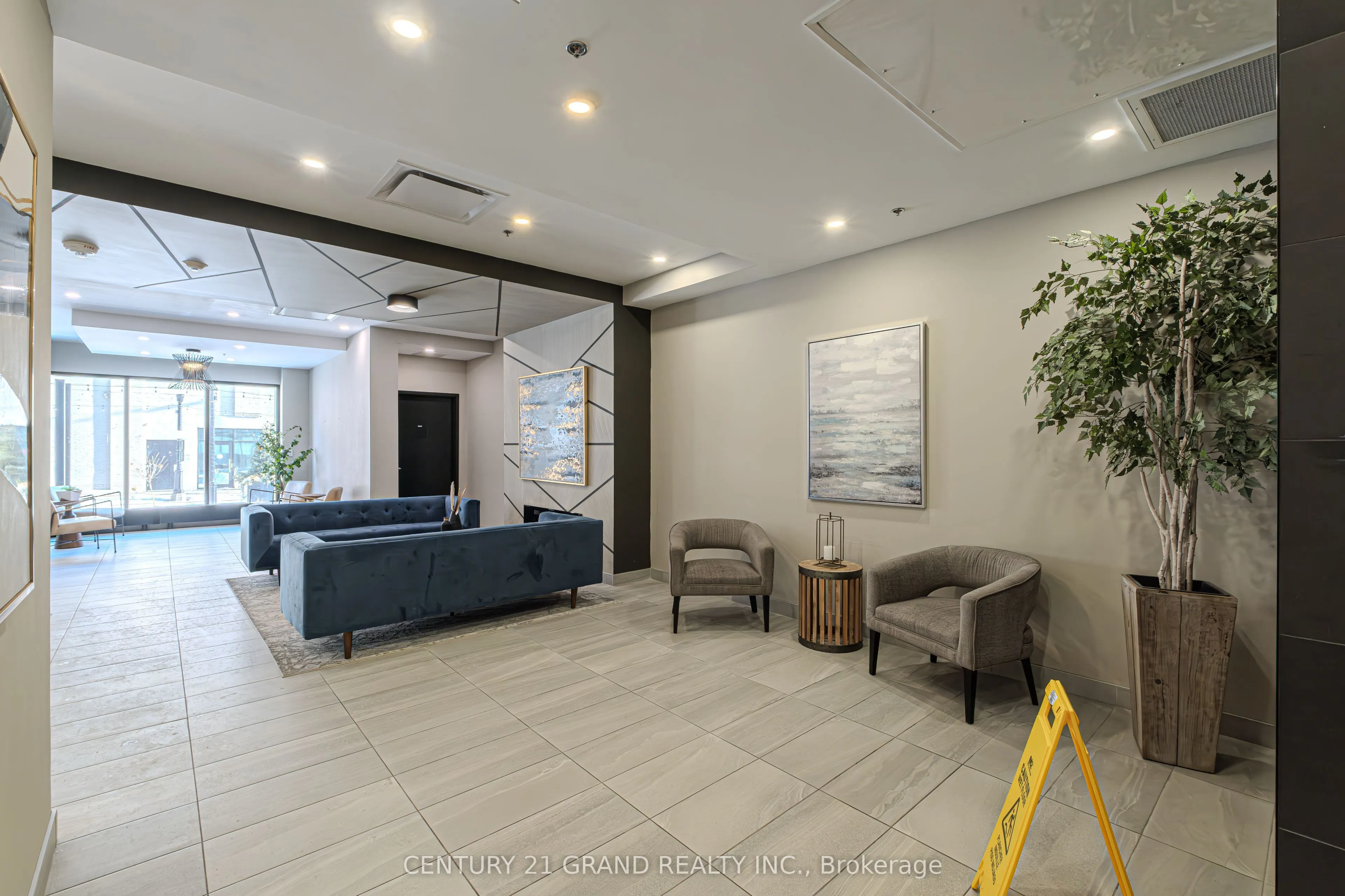60 Charles Street W, #503