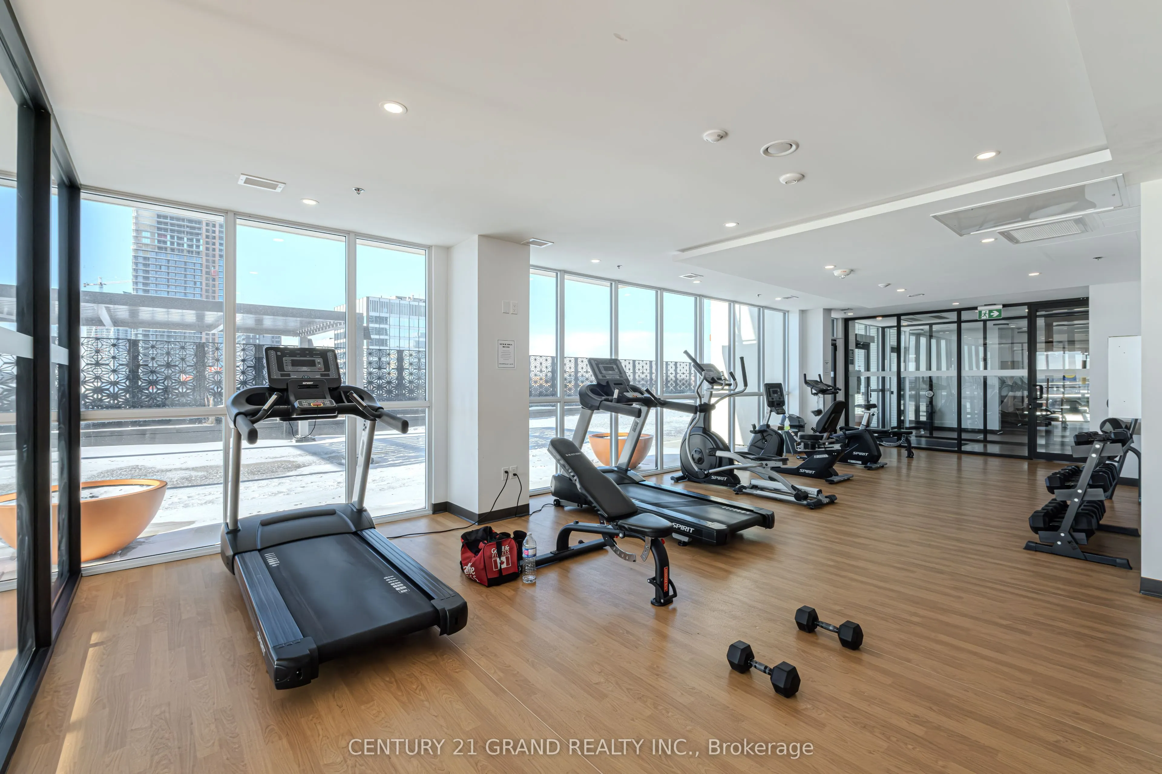 60 Charles Street W, #503