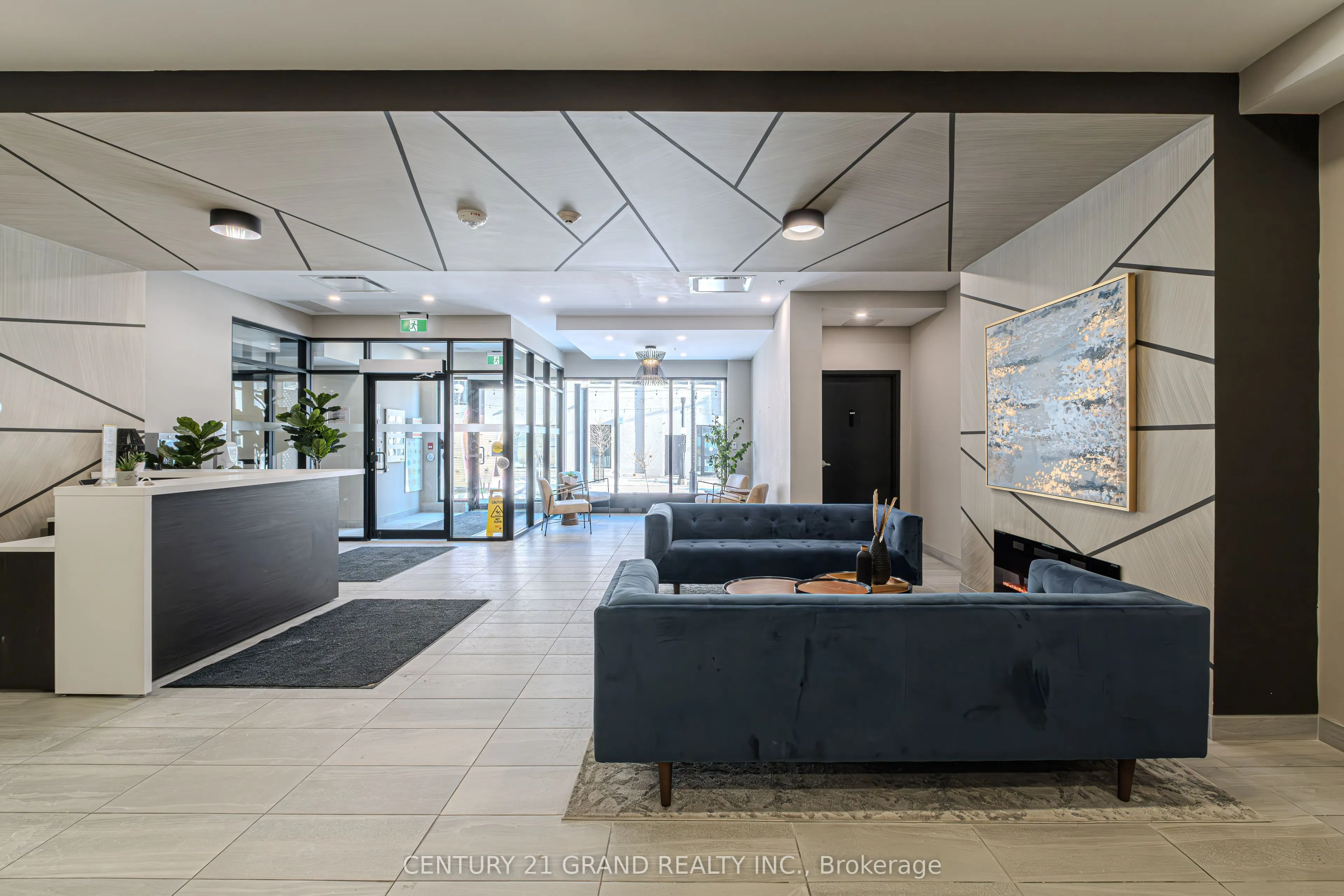 60 Charles Street W, #503