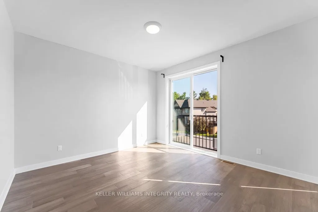 875 CONTOUR Street, #B